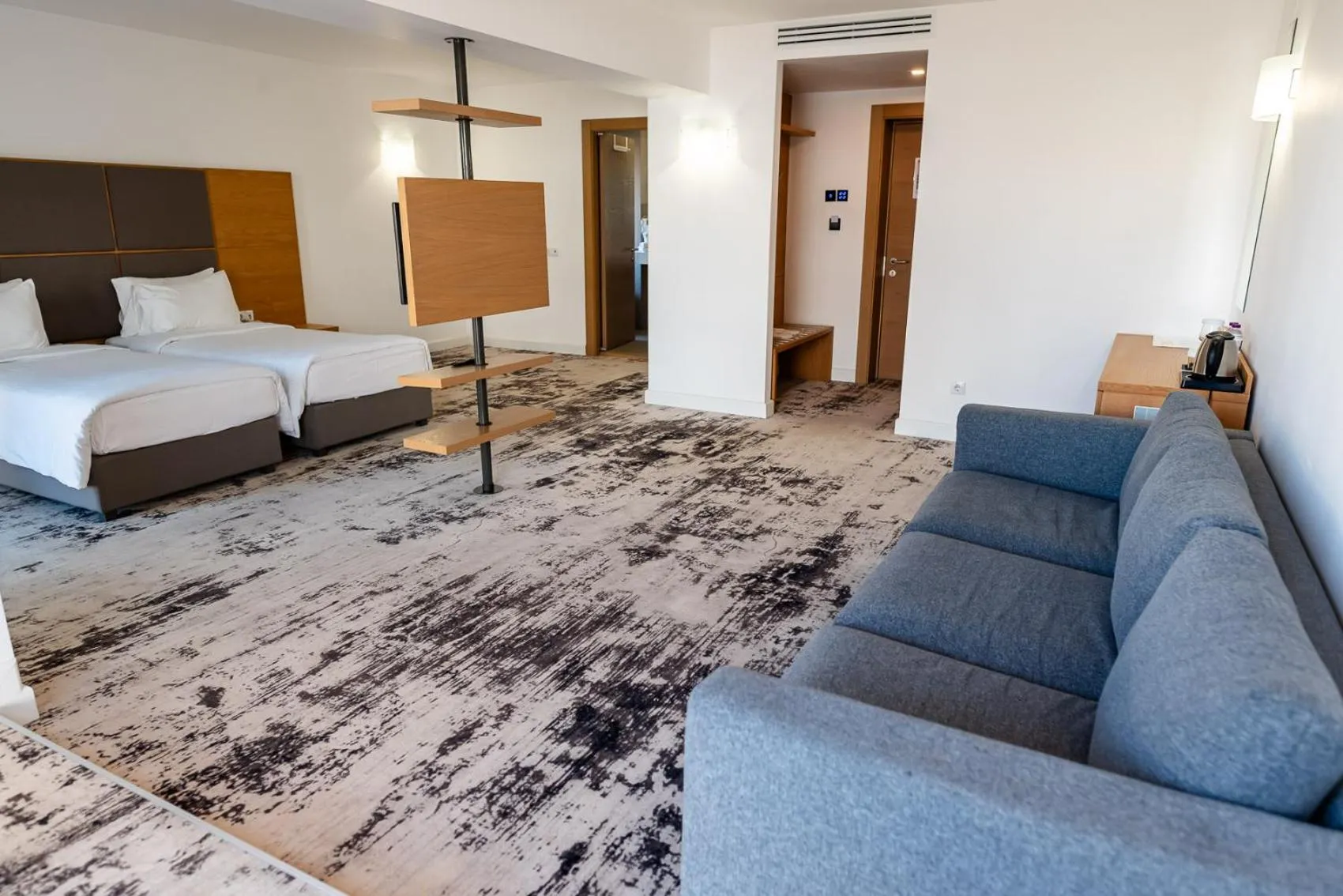 Bed in Hotel Avenue - Avenue Hotels