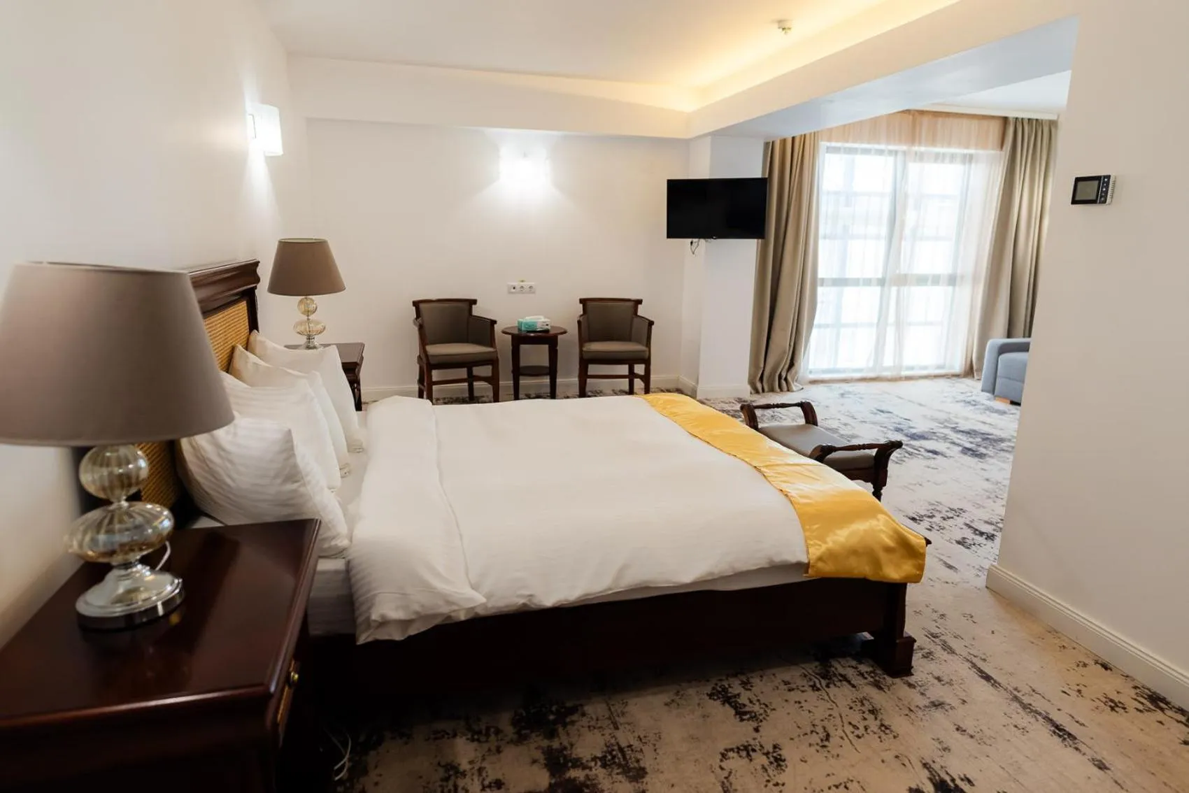 Bed in Hotel Avenue - Avenue Hotels