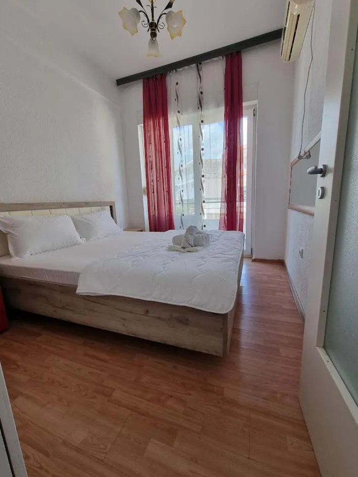One-Bedroom Apartment (4 Adults) in Apartments Monte