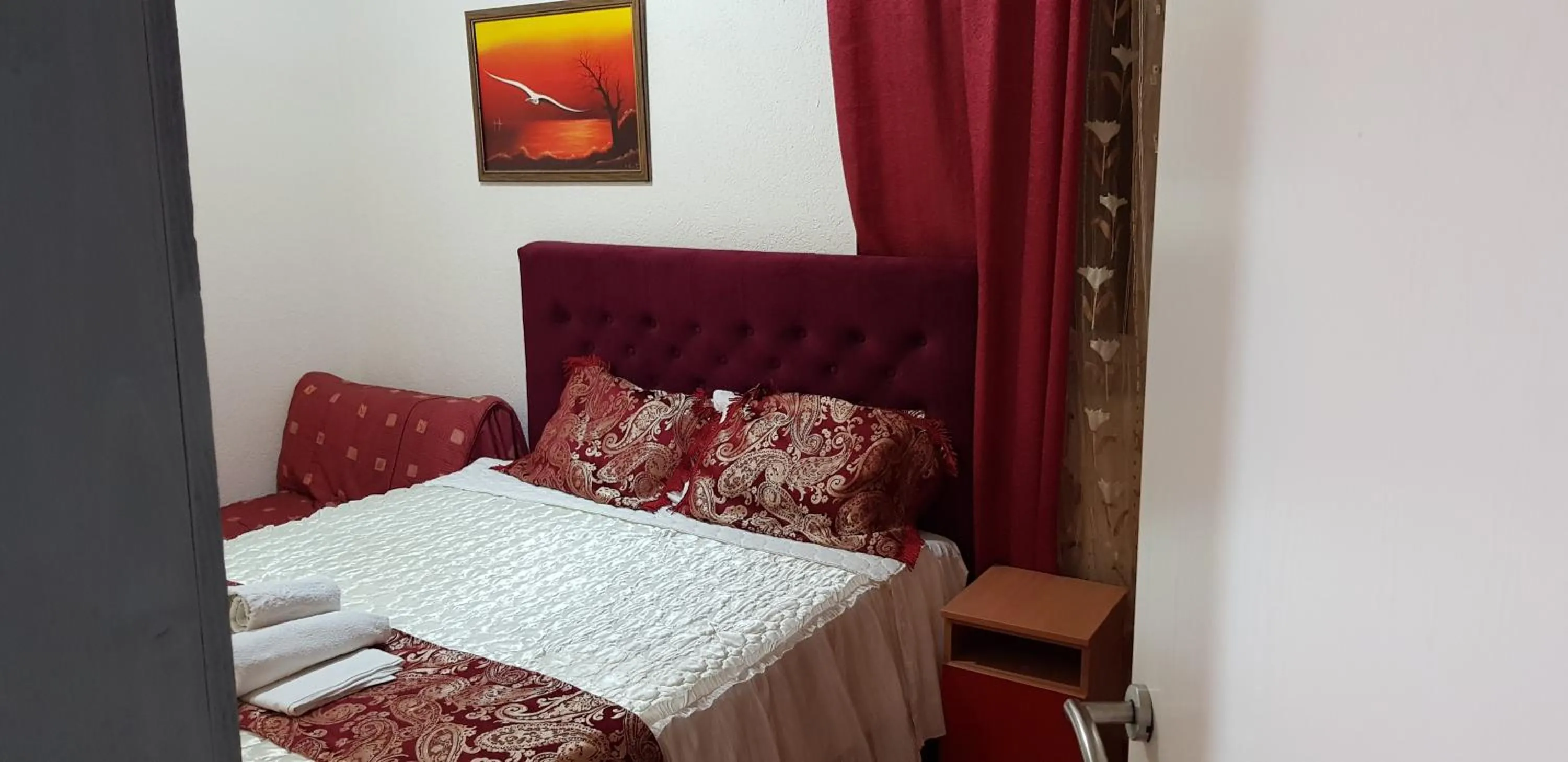 One-Bedroom Apartment with Balcony in Apartments Monte