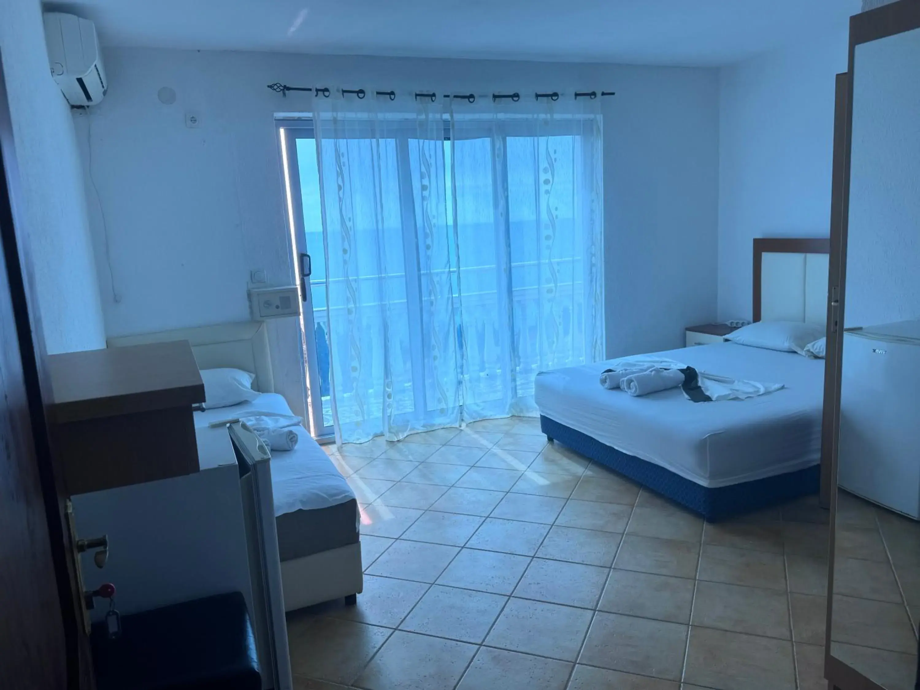 Standard Triple Room with Sea View in Apartments Monte Standard Triple Room with Sea View in Apartments Monte