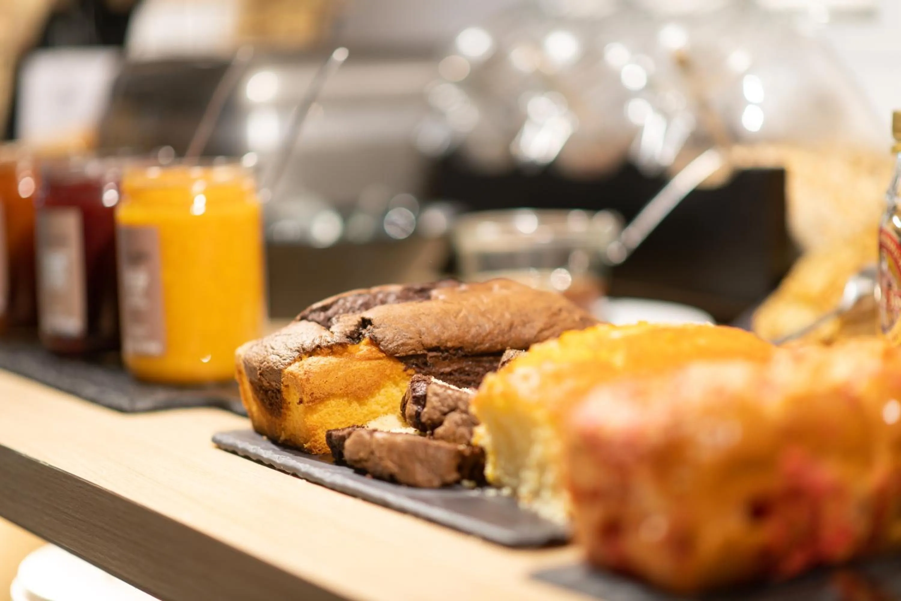 Breakfast in Hôtel Mercure Lyon Centre Lumière