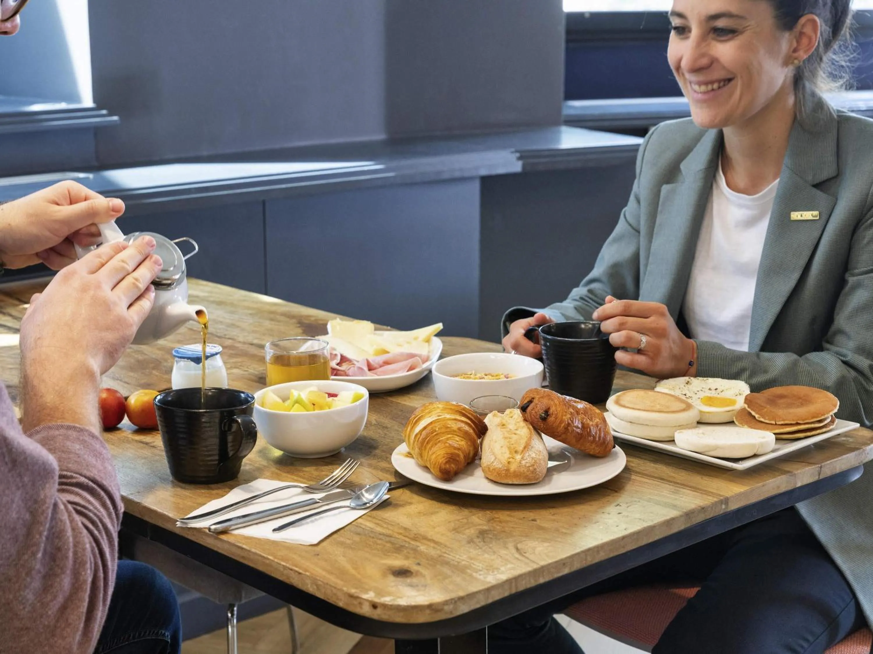 Breakfast in Hôtel Mercure Lyon Centre Lumière