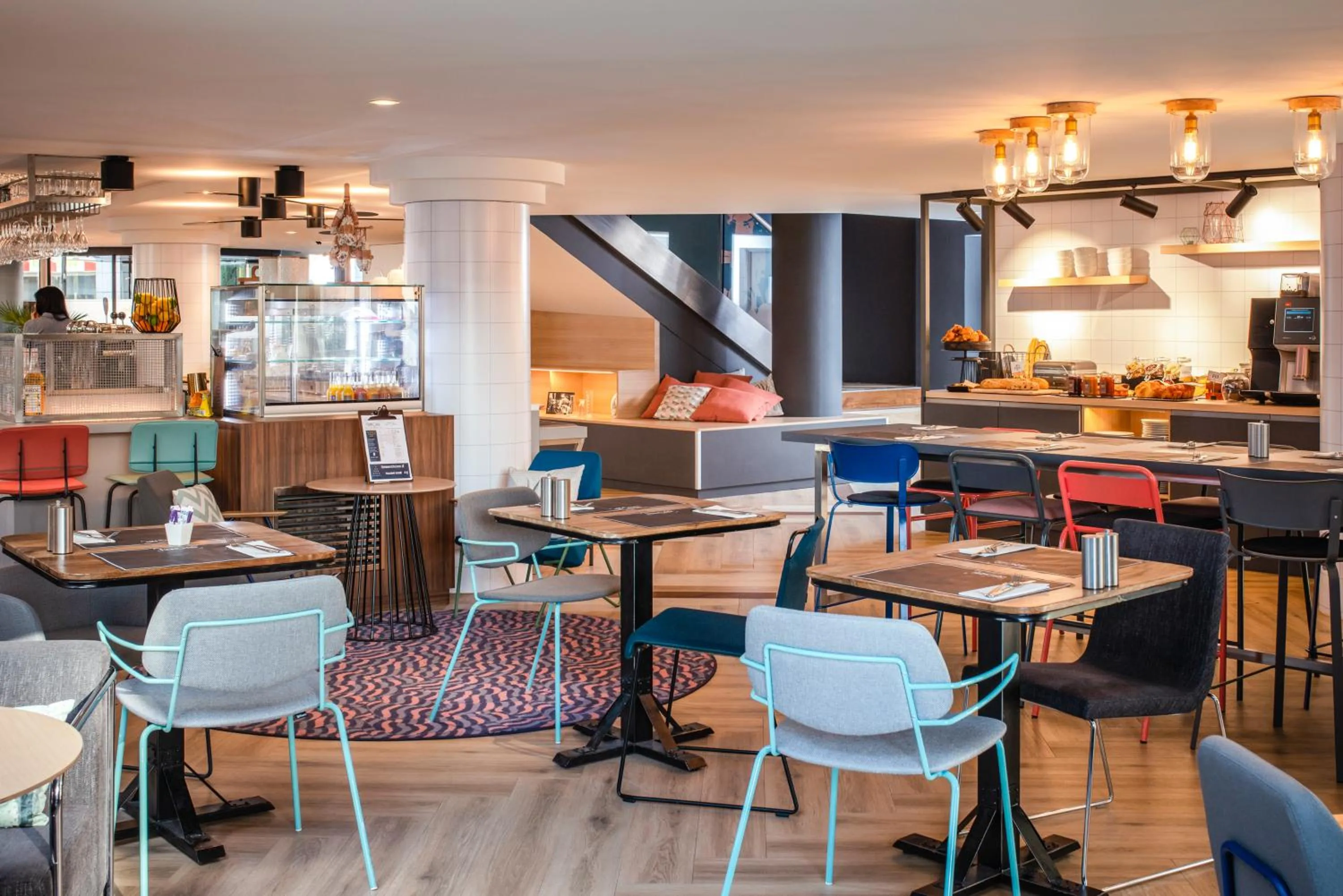 Restaurant/places to eat in Hôtel Mercure Lyon Centre Lumière