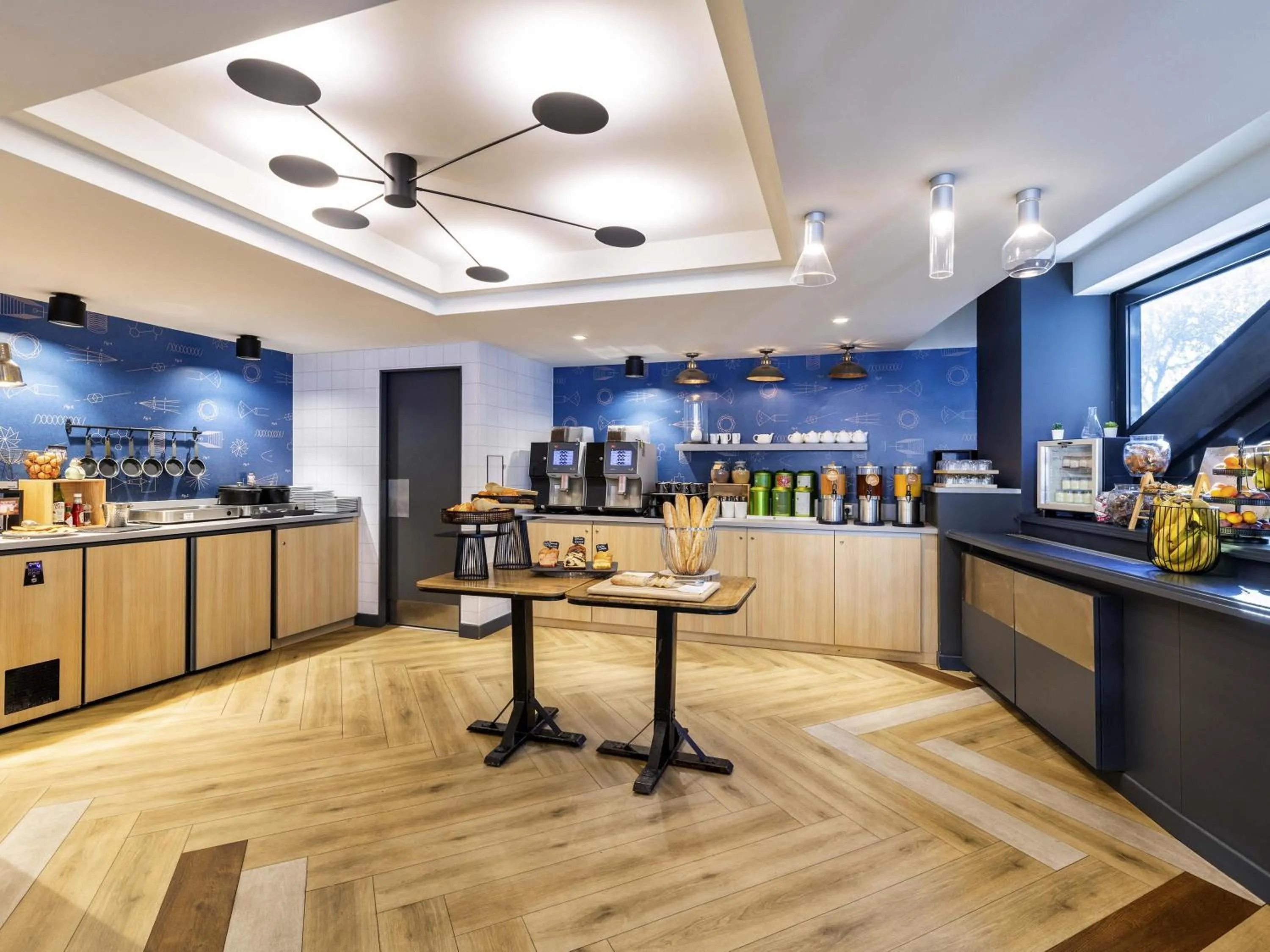 Breakfast in Hôtel Mercure Lyon Centre Lumière