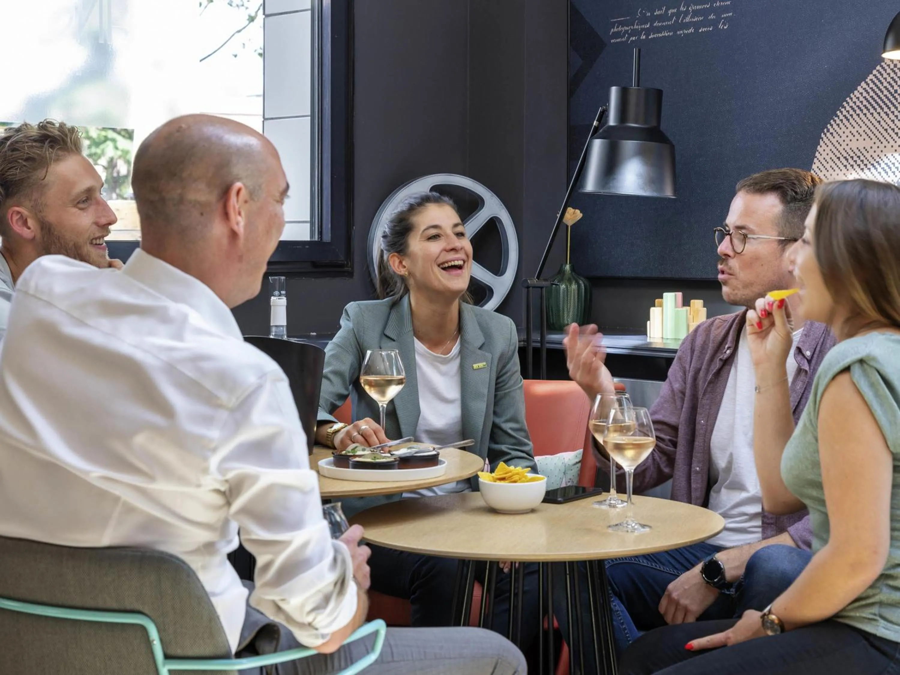 Lounge or bar in Hôtel Mercure Lyon Centre Lumière