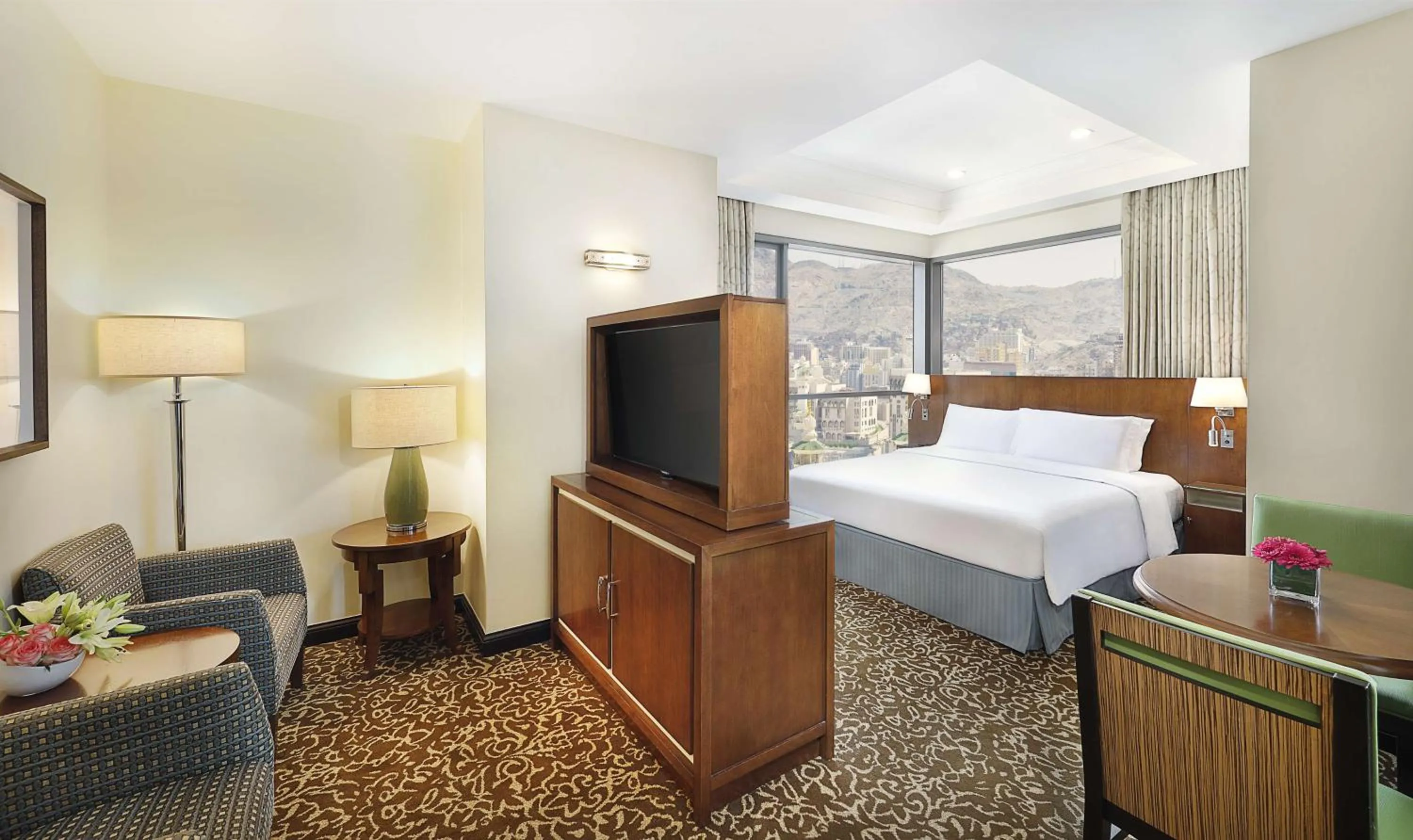 Bedroom, Bed in Hilton Suites Jabal Omar Makkah