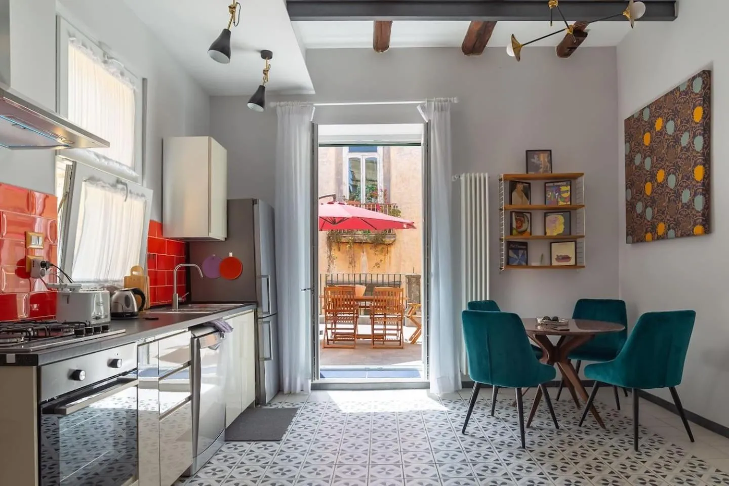 Galluppi Design Apartment By HouseinNaples