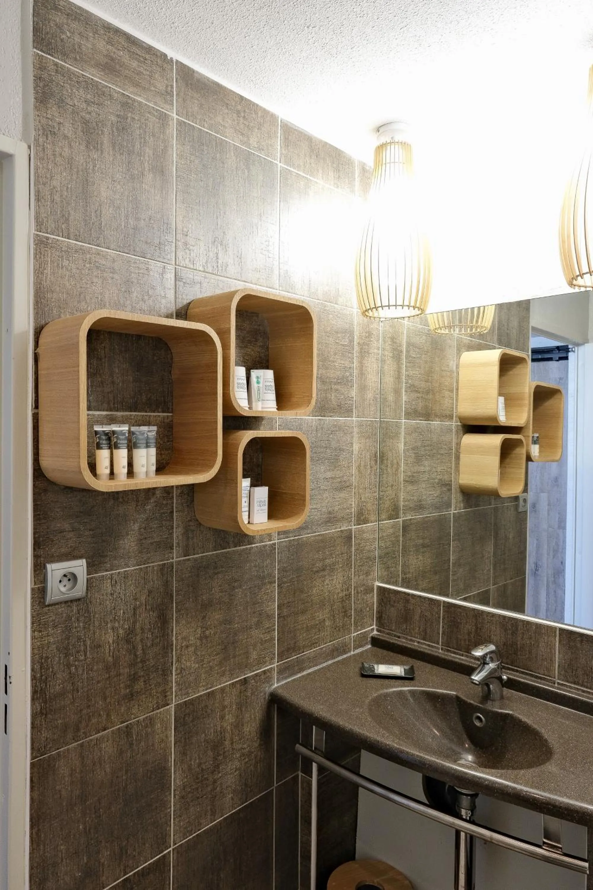 Bathroom in Thalazur Port-Camargue - Hotel & Spa