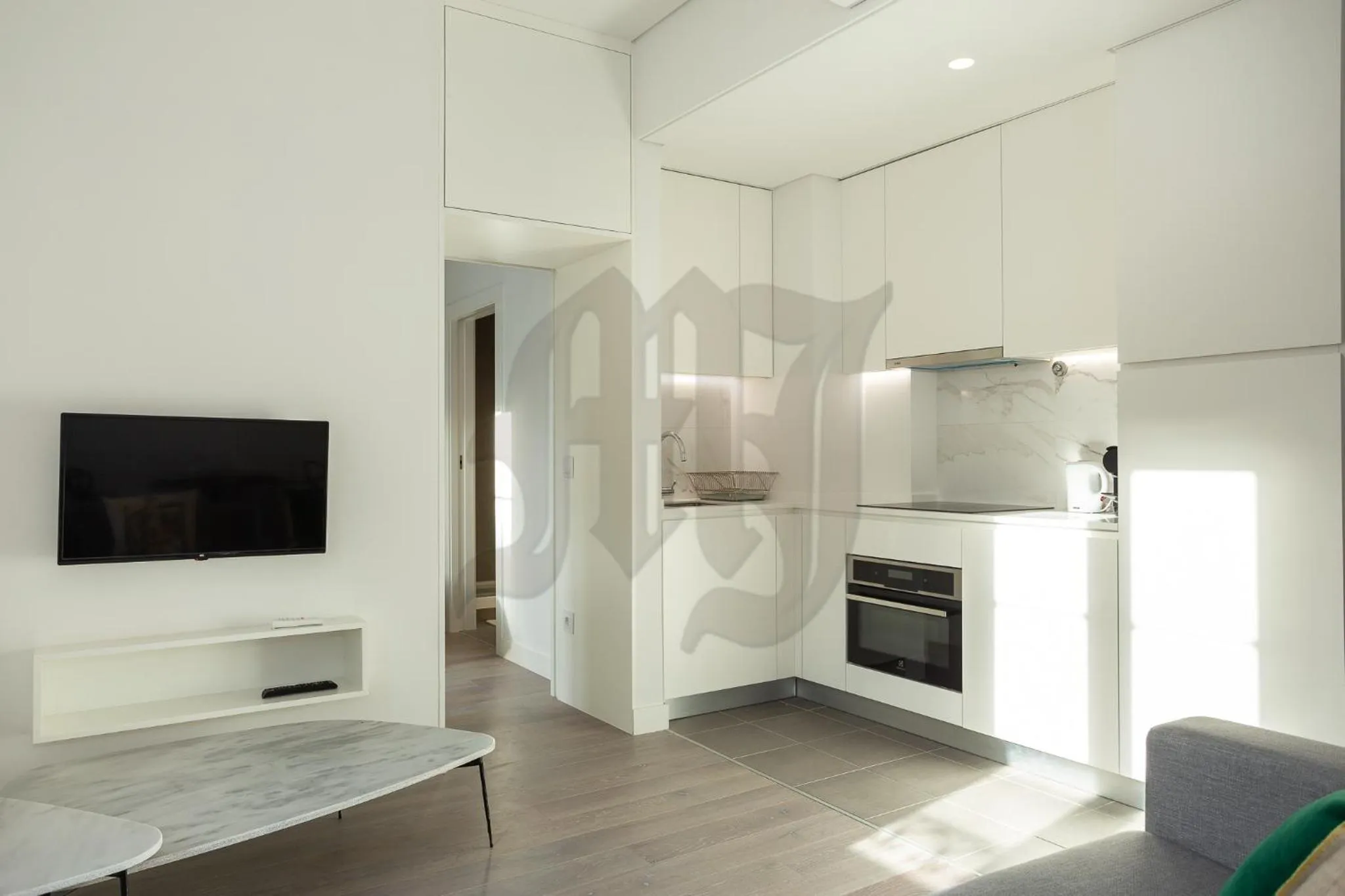 TV and multimedia in Morgan-Jupiter Apartments