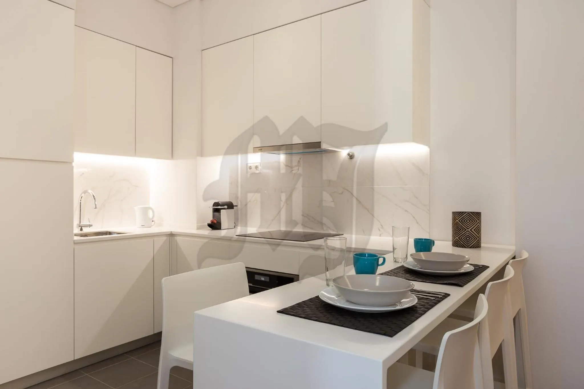 Kitchen or kitchenette in Morgan-Jupiter Apartments