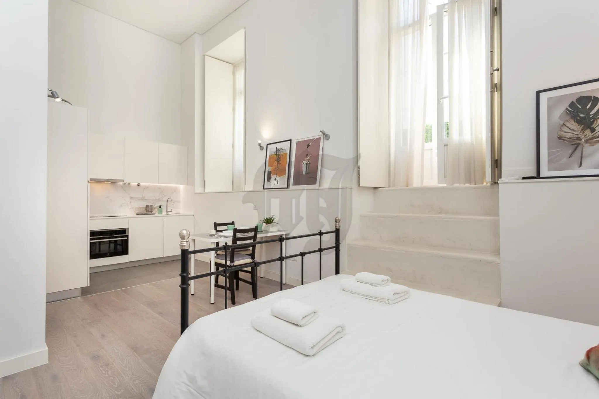 Kitchen or kitchenette, Bed in Morgan-Jupiter Apartments