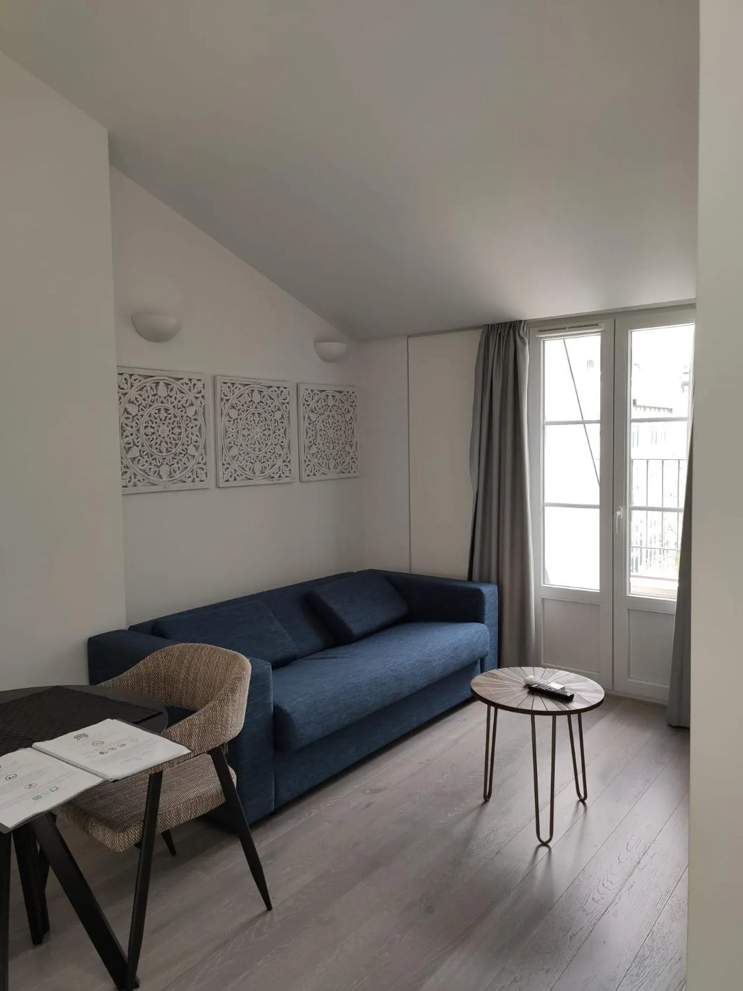 Living room in Morgan-Jupiter Apartments