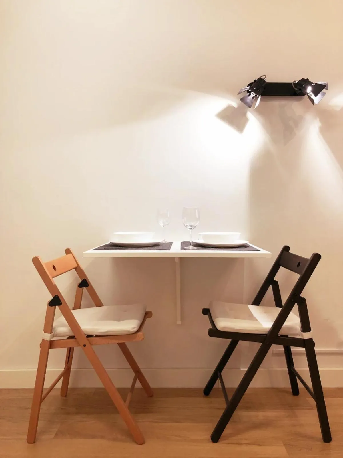 Dining area in Morgan-Jupiter Apartments