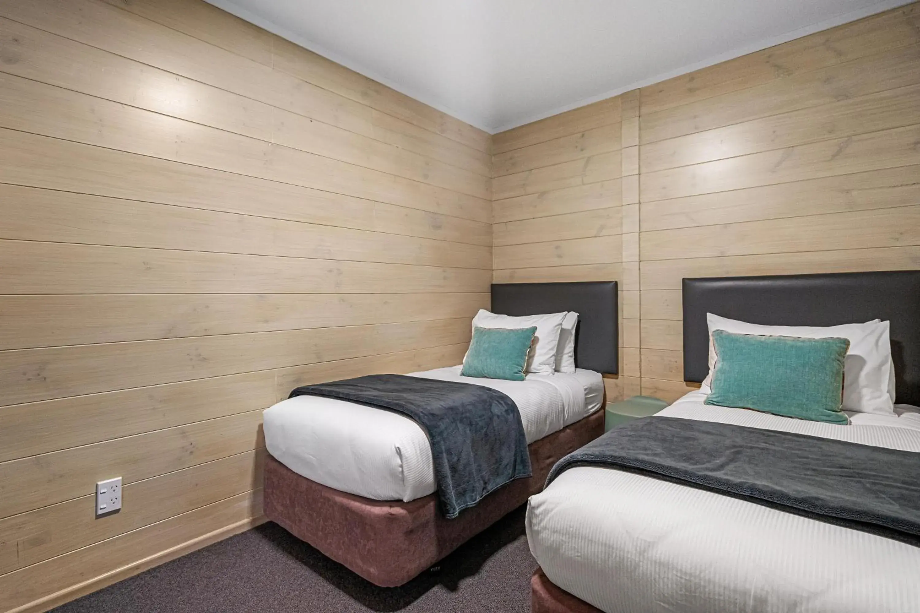 Poolside Motel in Tasman Holiday Parks - Rotorua Poolside Motel in Tasman Holiday Parks - Rotorua