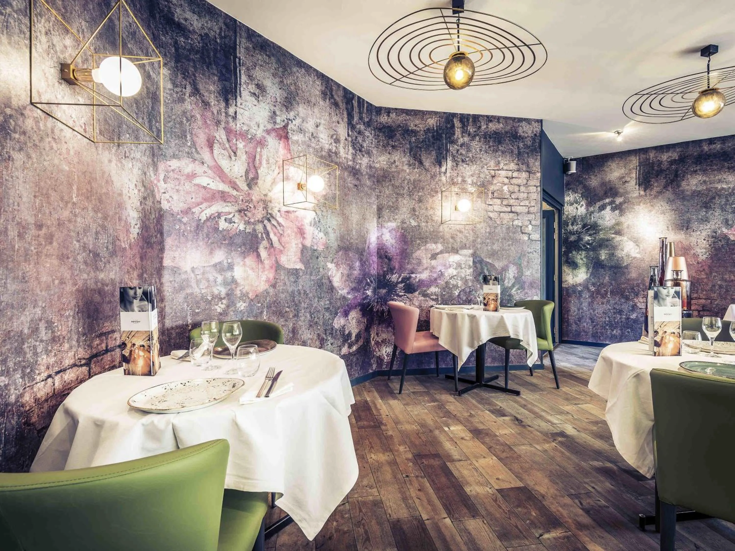 Restaurant/places to eat in Mercure Bourg En Bresse