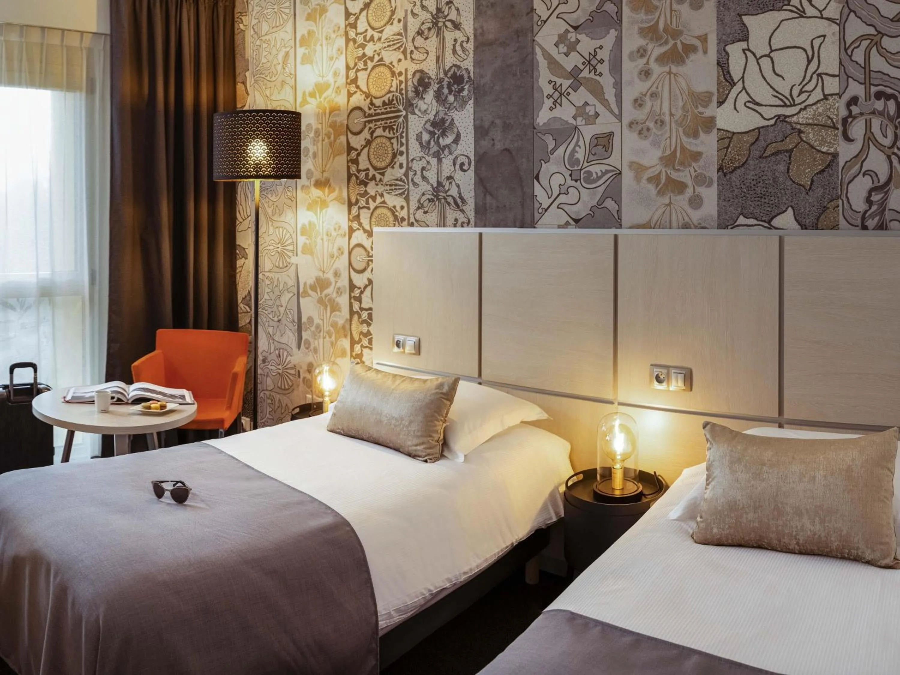 Bedroom, Bed in Mercure Bourg En Bresse