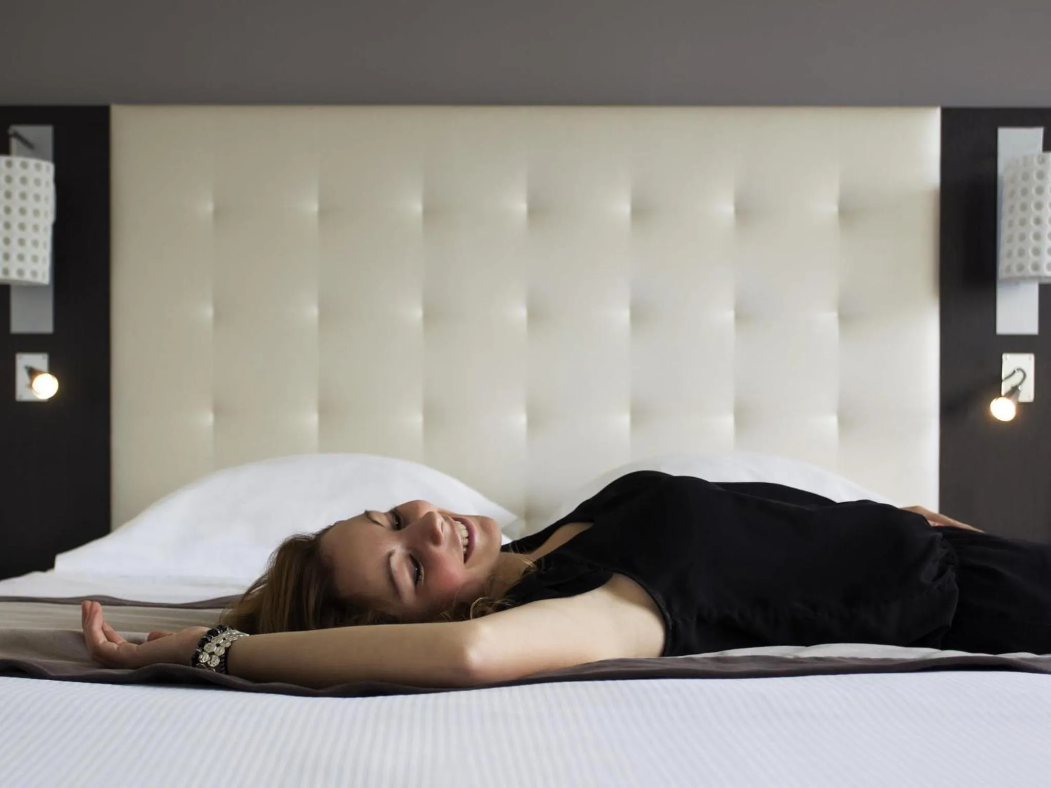 Bedroom, Bed in Mercure Bourg En Bresse