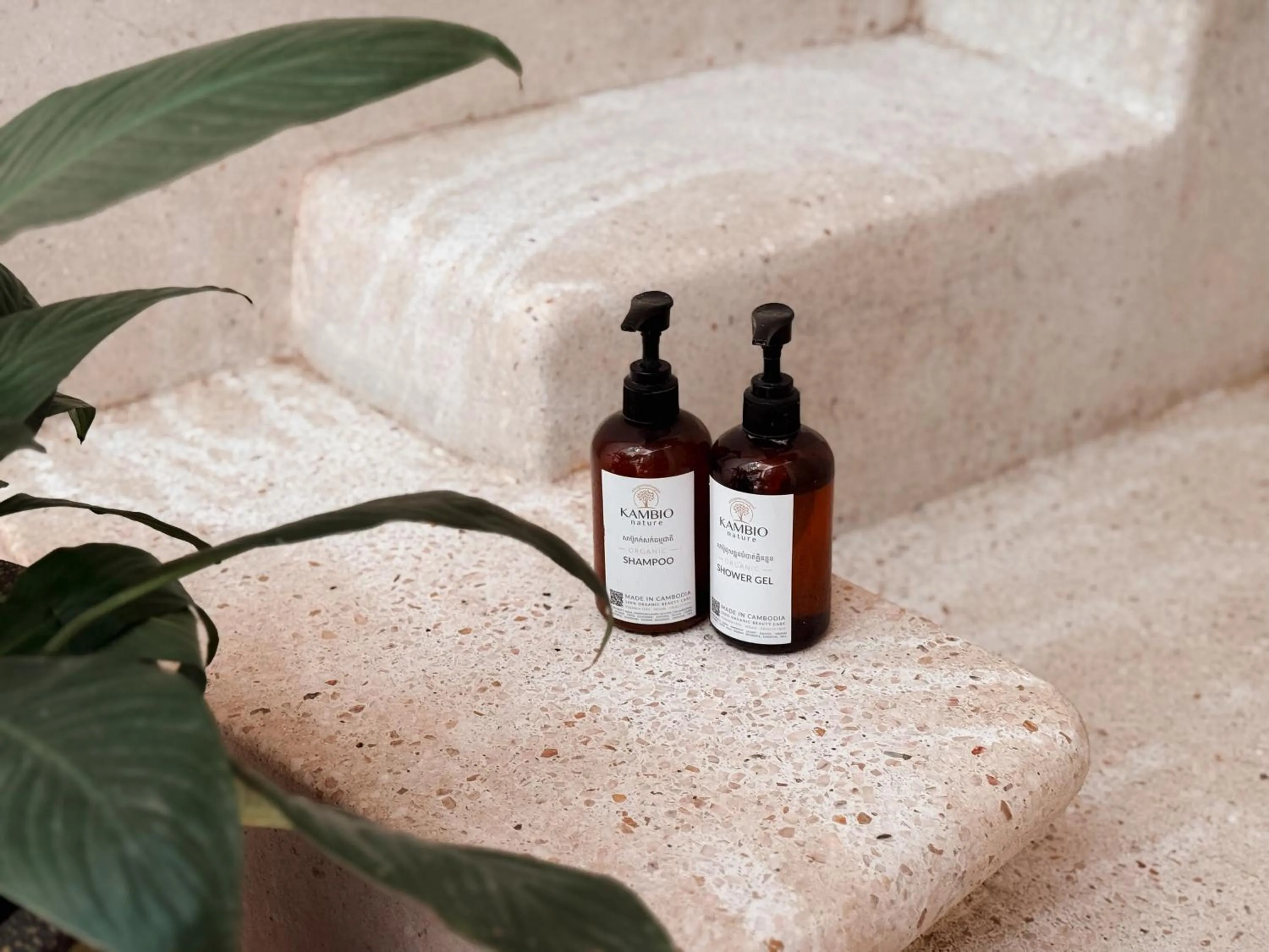 Shower in Maison 557