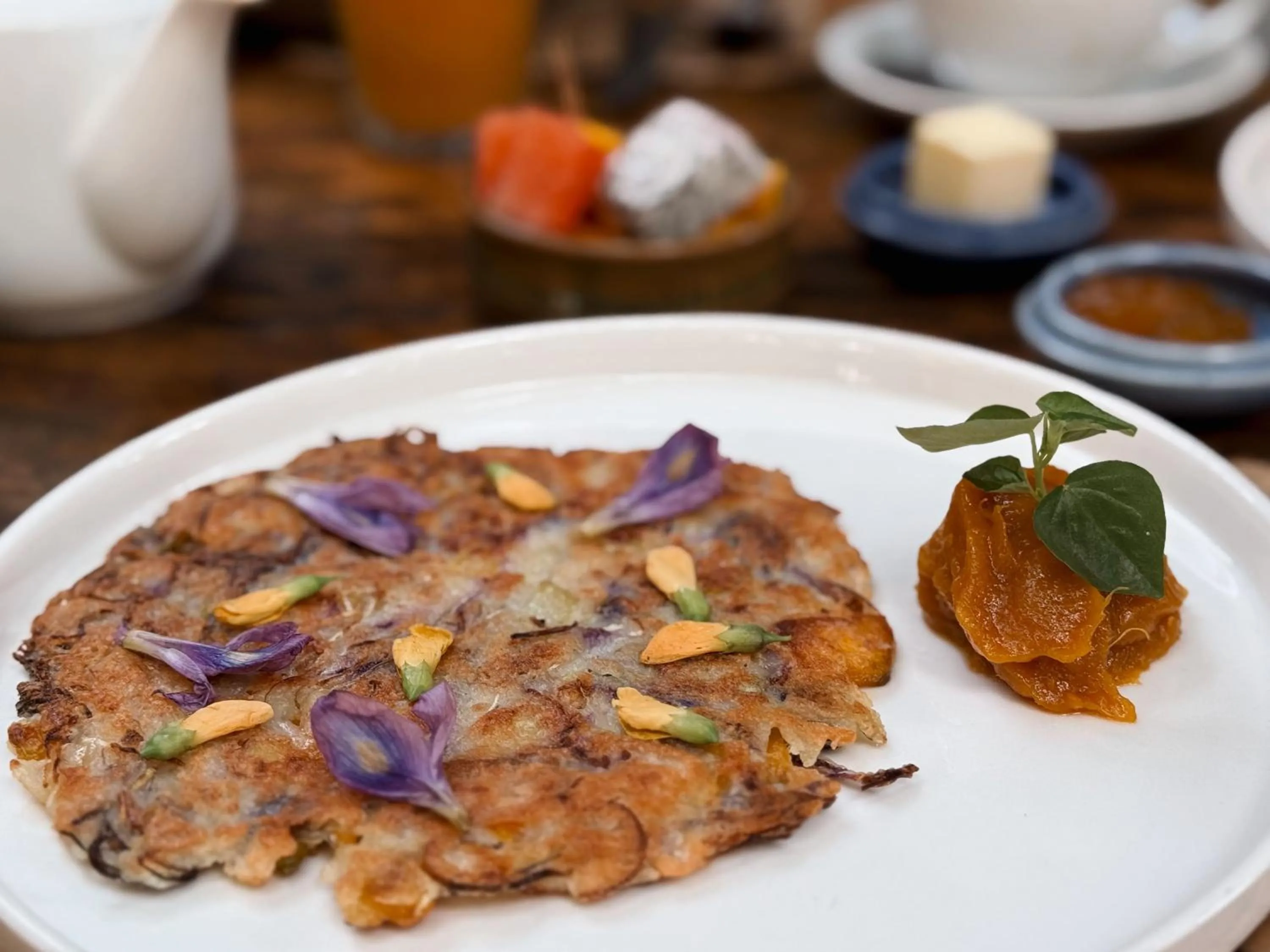 Food and drinks in Maison 557