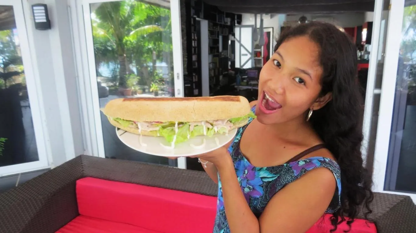 Food and drinks in Binucot Beach Resort