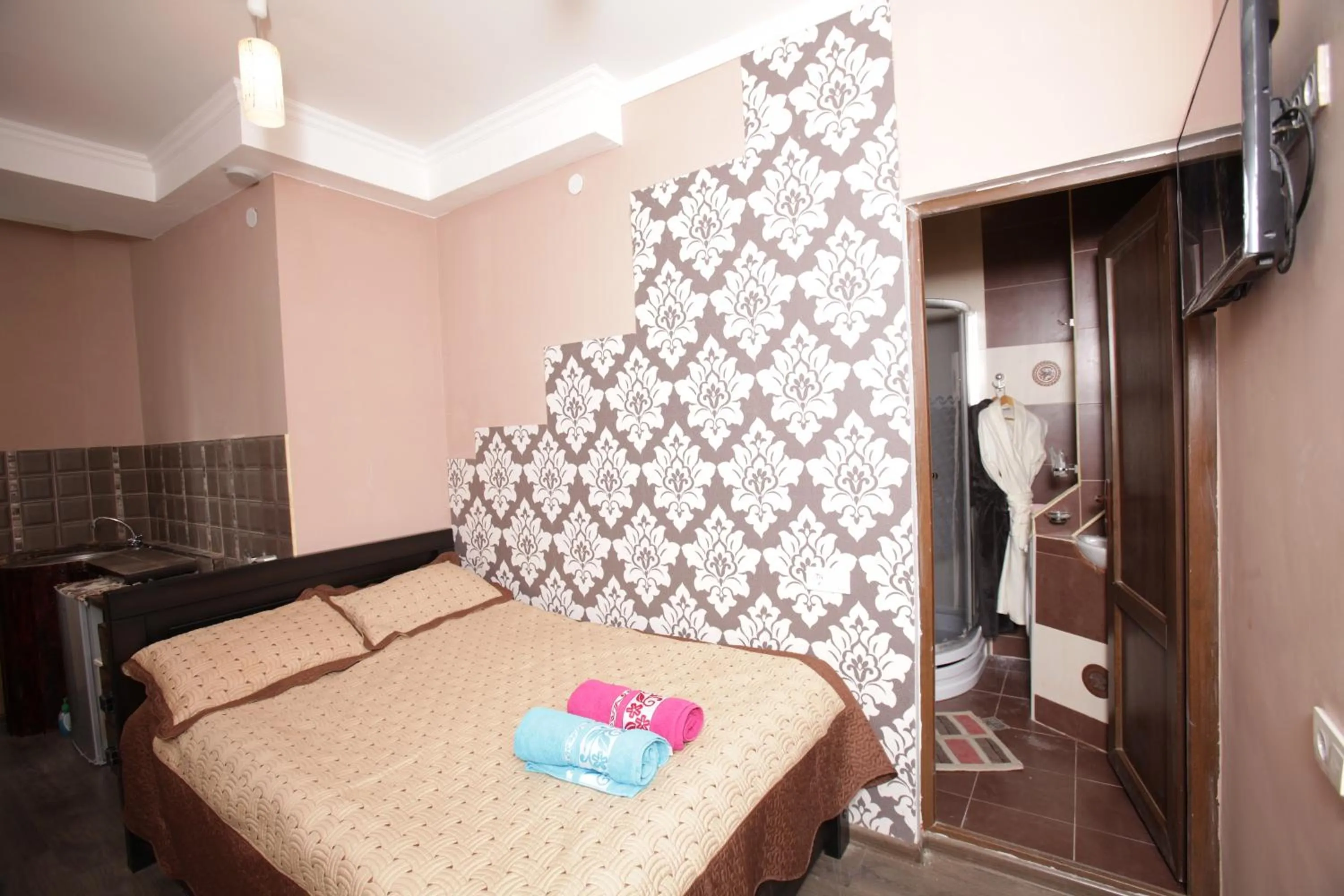 Photo of the whole room, Bed in Mia B&B Tbilisi