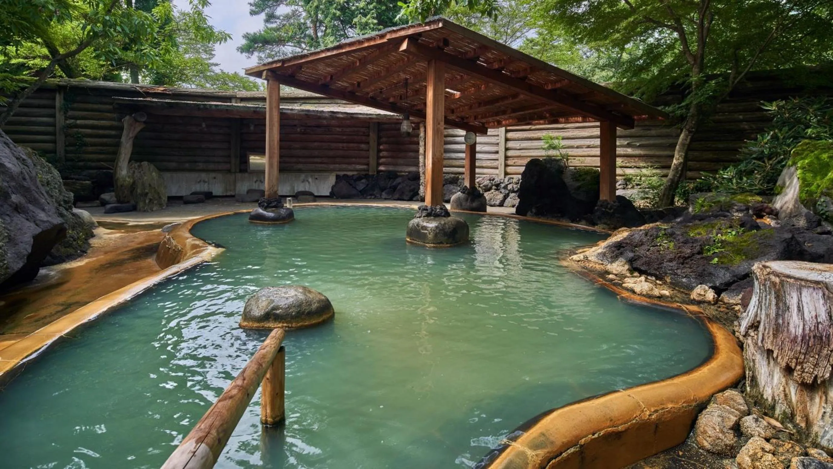 Public Bath in Aso Baien Spa Resort