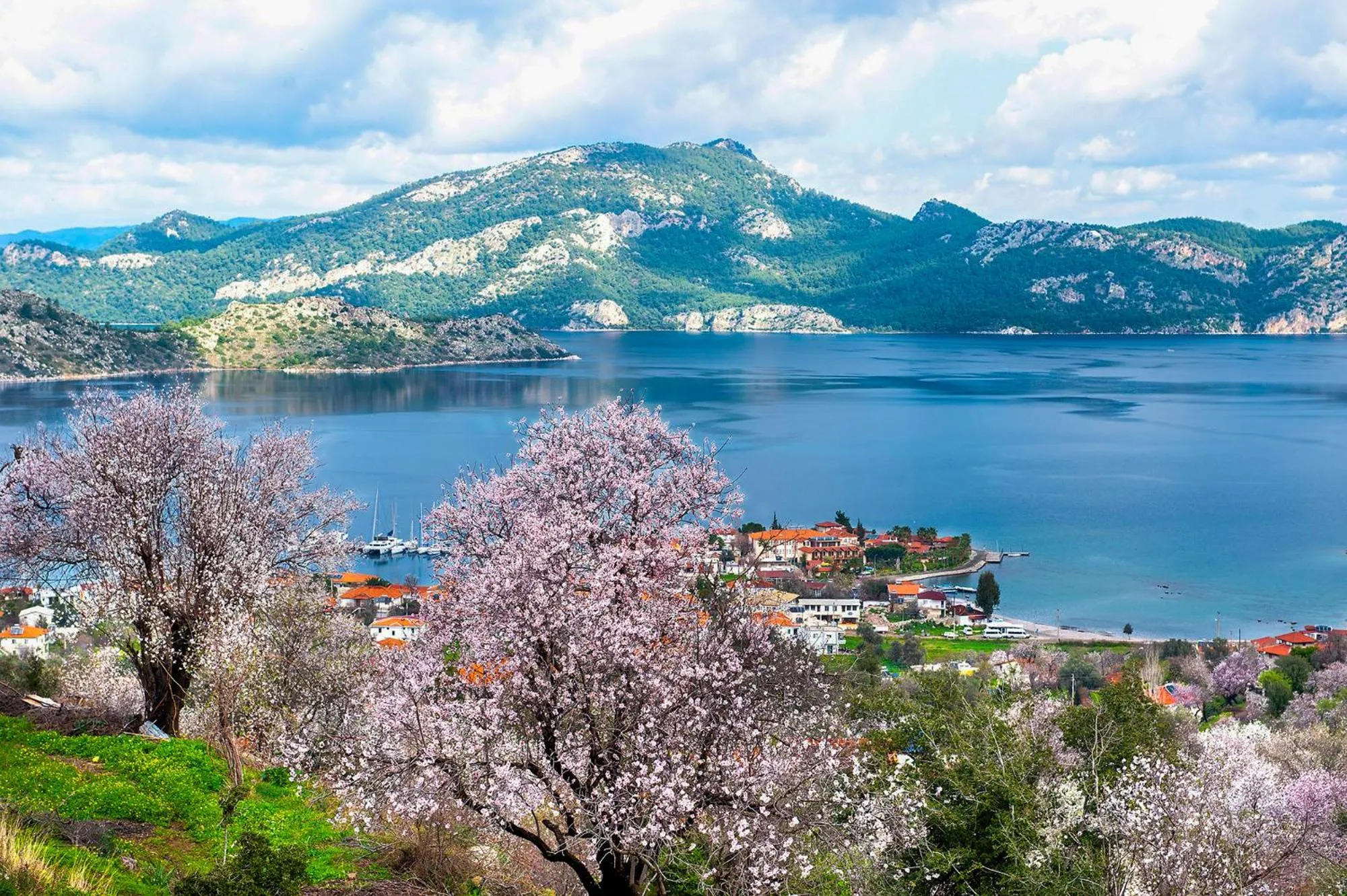 Property building in Swan Lake Hotel - Adult Only