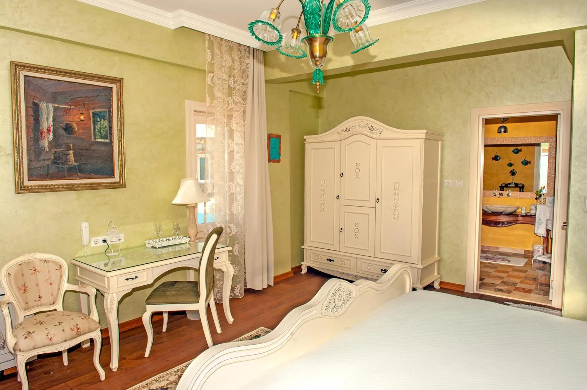 Bed in Swan Lake Hotel - Adult Only