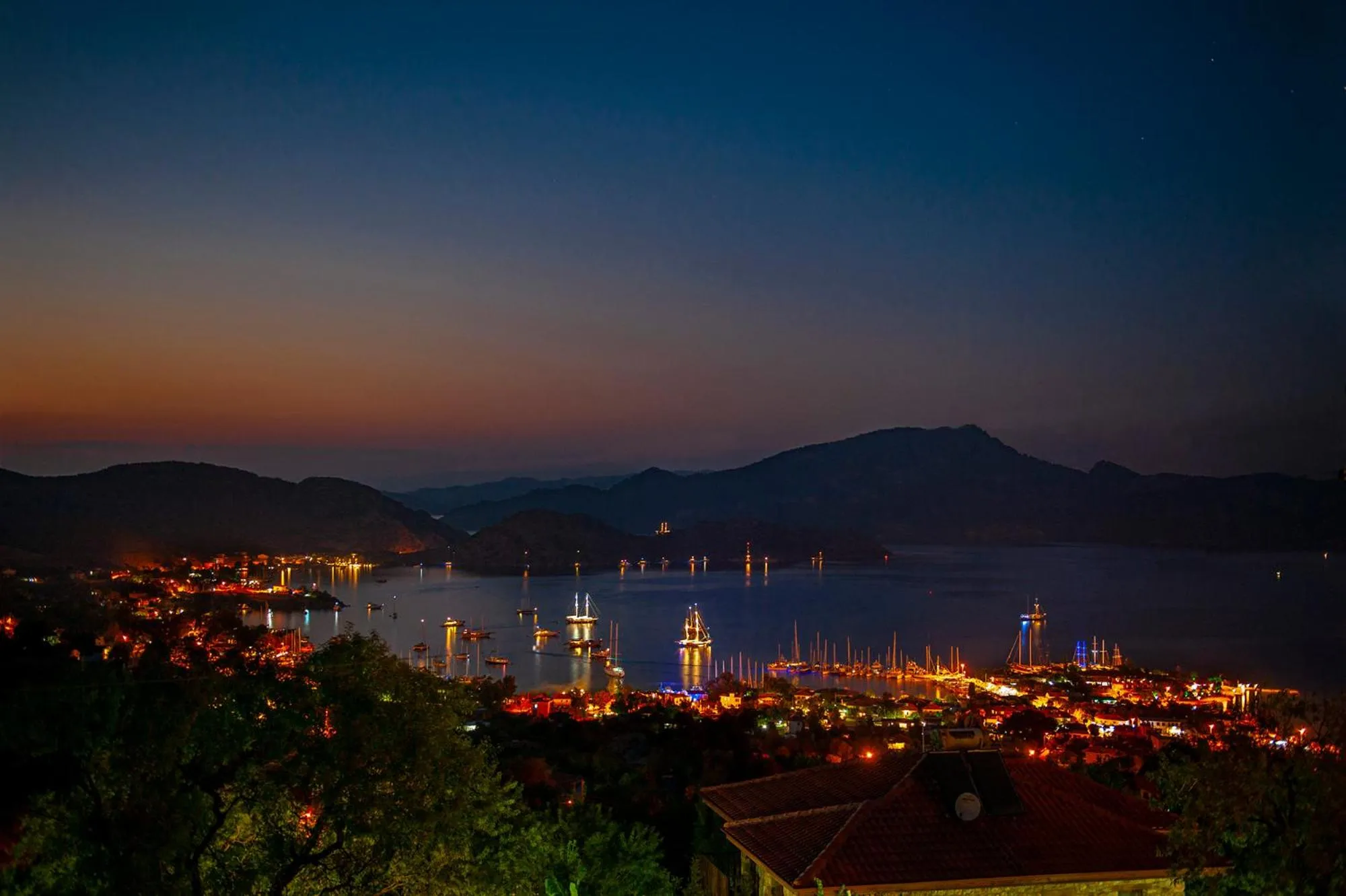 City view in Swan Lake Hotel - Adult Only