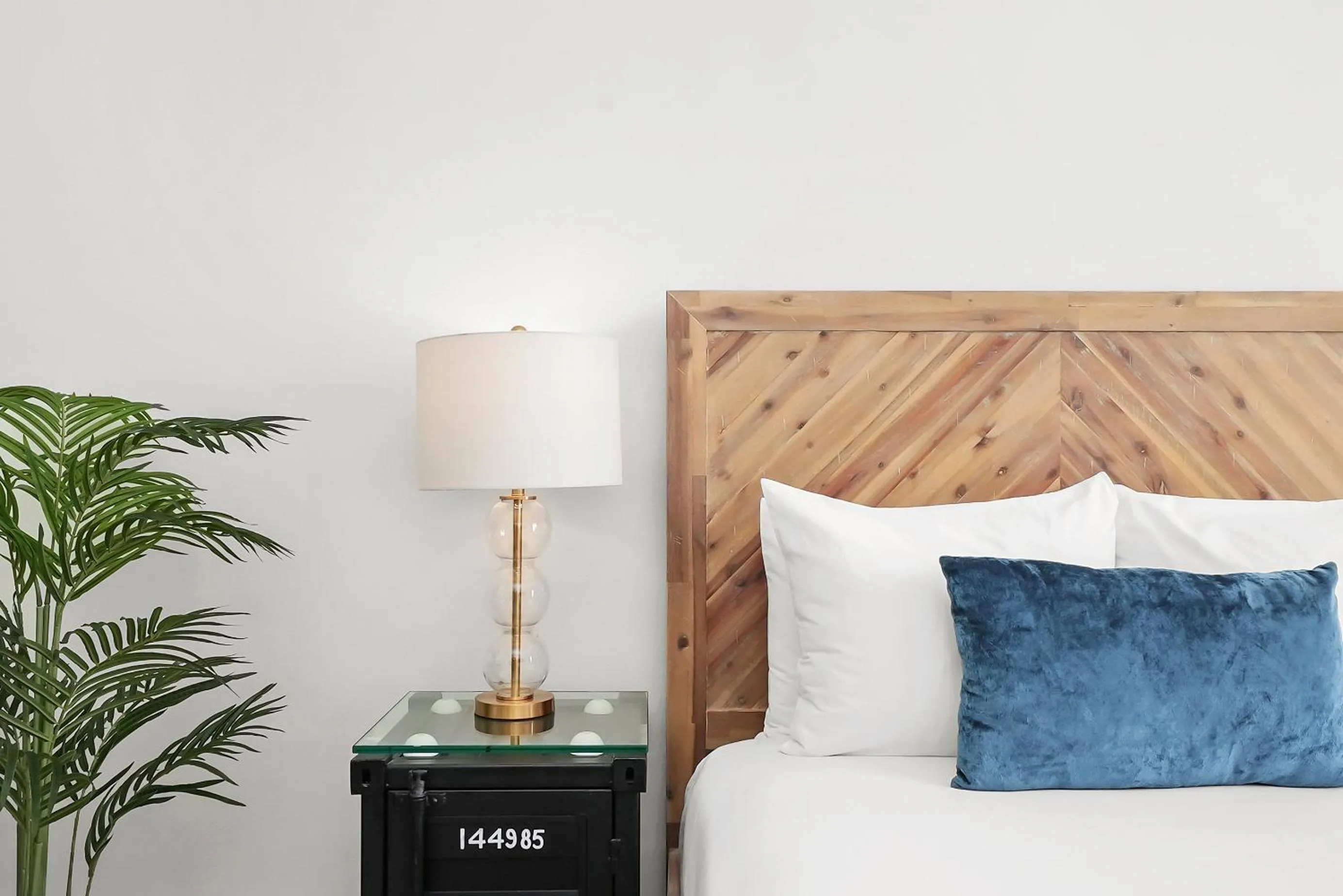 Bed in Whitelaw Hotel