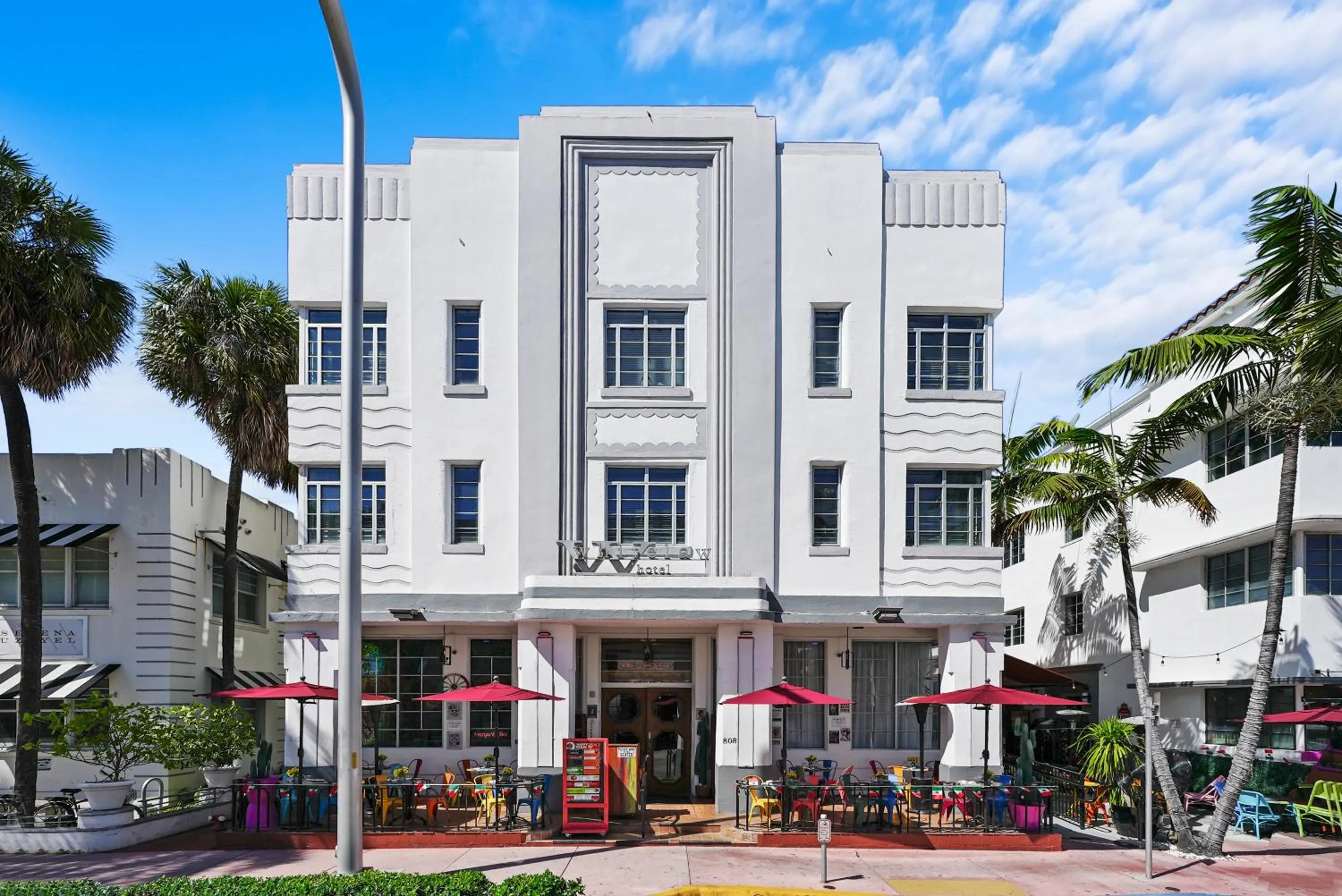 Property building in Whitelaw Hotel