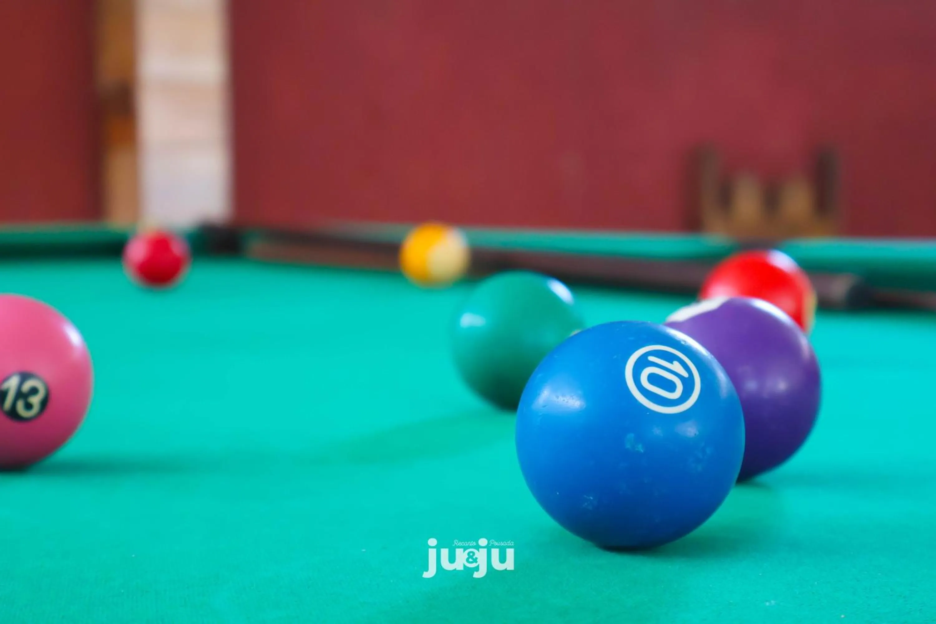 Recanto Pousada JU&JU com piscina COMPARTILHADA