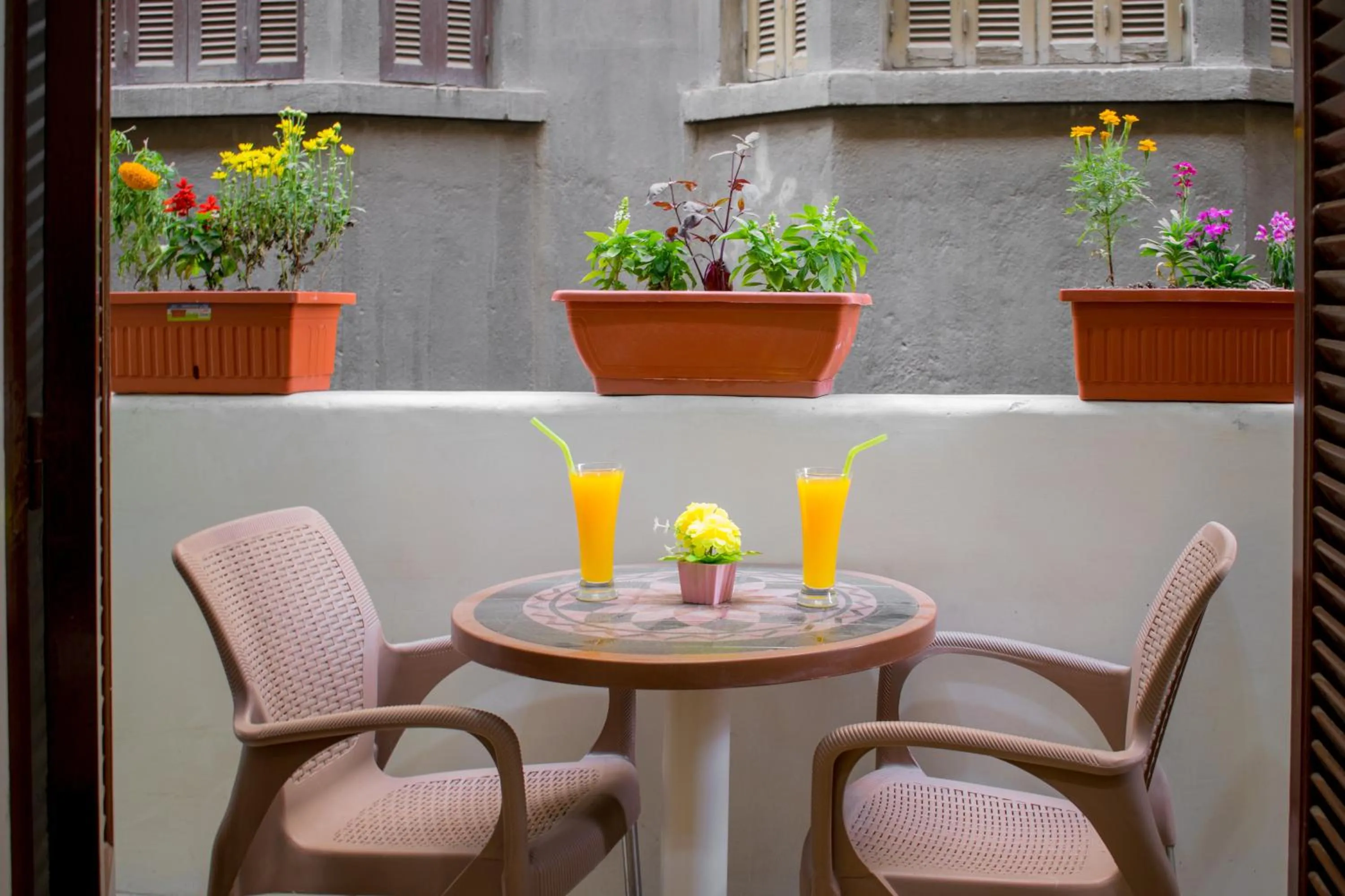 Balcony/Terrace in Golden Palace Hotel