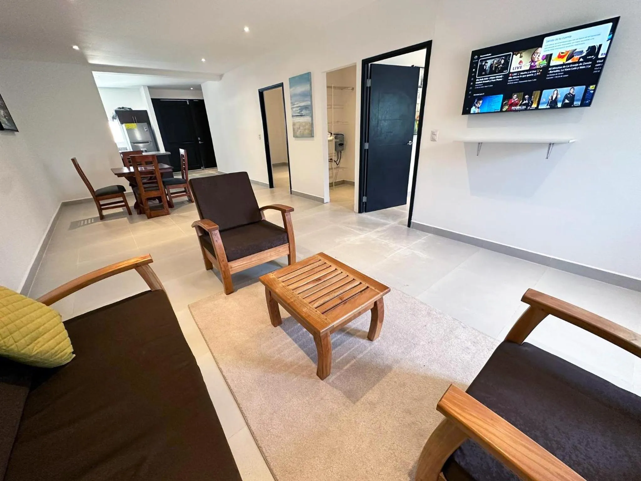 TV and multimedia in Surf Ranch Resort - Popoyo