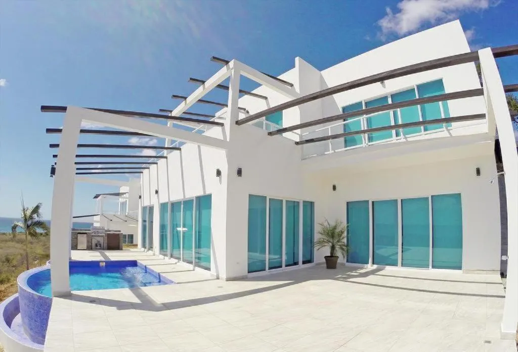 Property building in Surf Ranch Resort - Popoyo