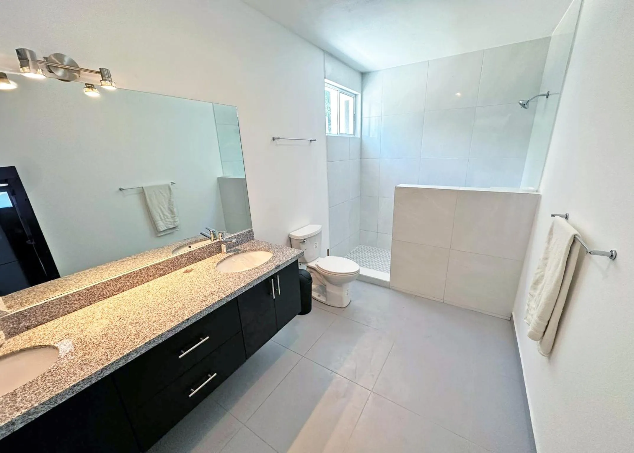 Bathroom in Surf Ranch Resort - Popoyo