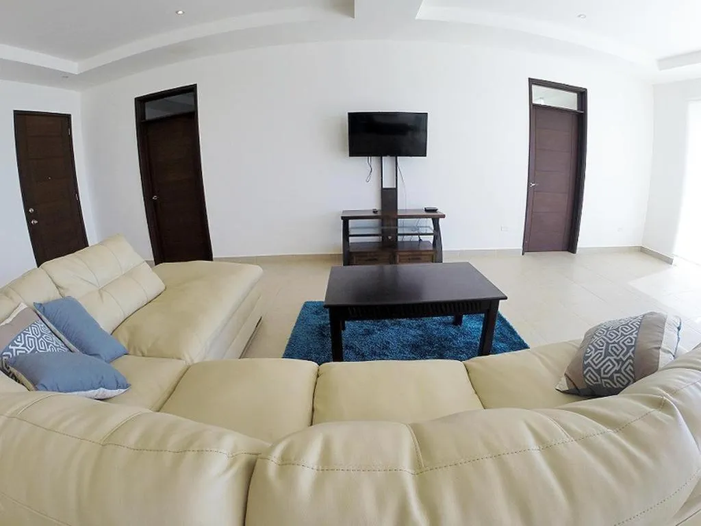 TV and multimedia in Surf Ranch Resort - Popoyo