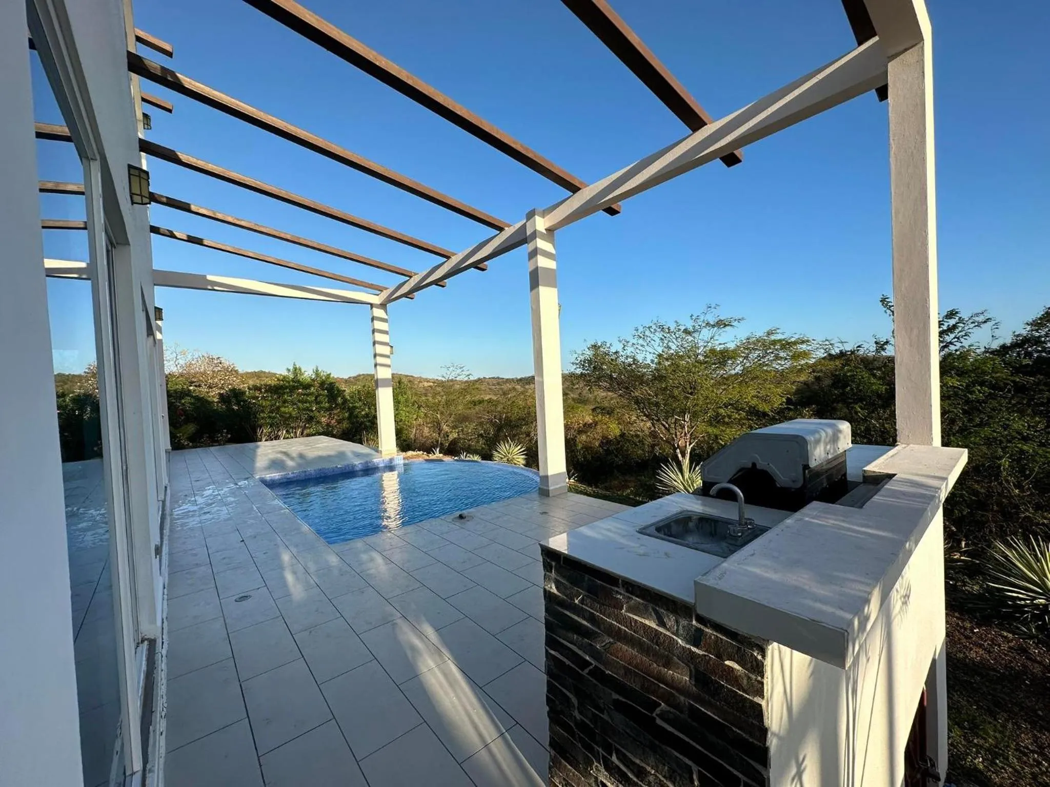 BBQ facilities in Surf Ranch Resort - Popoyo