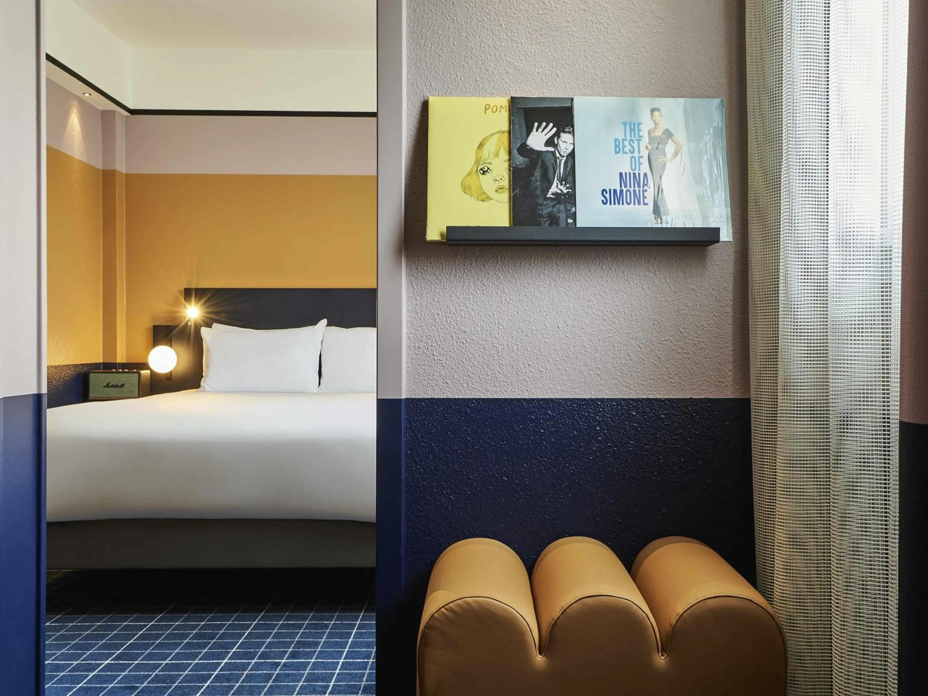 Bedroom, Bed in Mercure Paris 15 Porte de Versailles