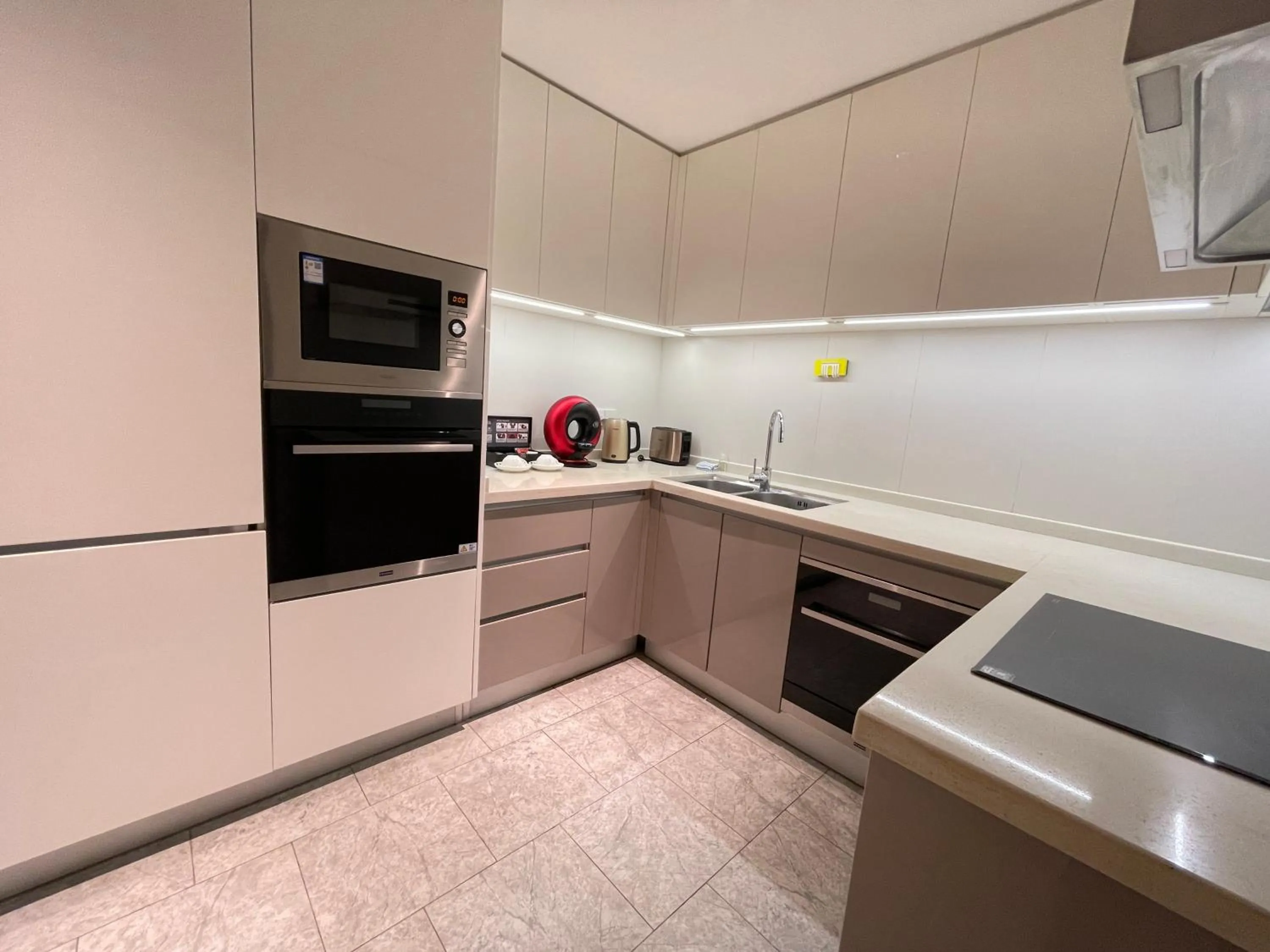 Kitchen or kitchenette in Ascott Raffles City Chongqing