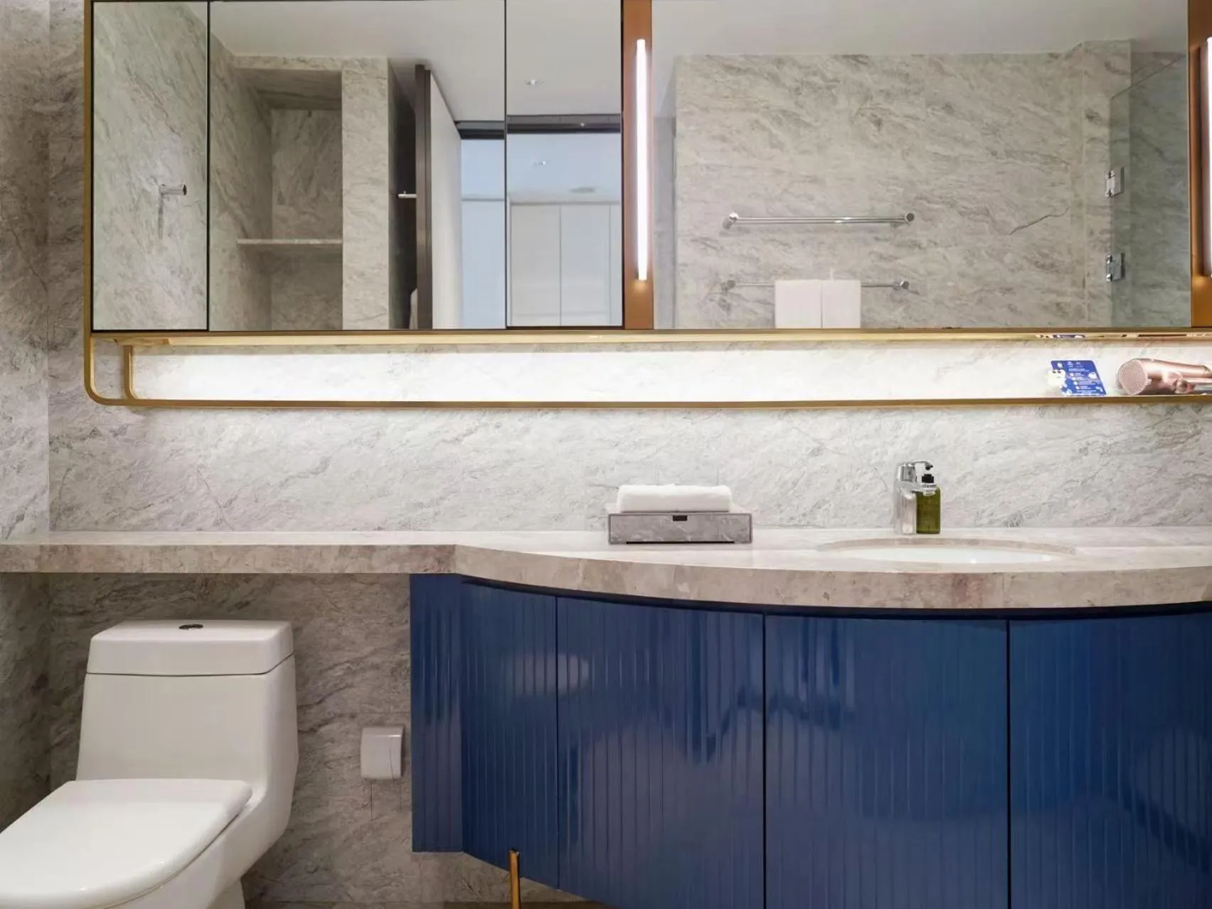 Bathroom in Ascott Raffles City Chongqing