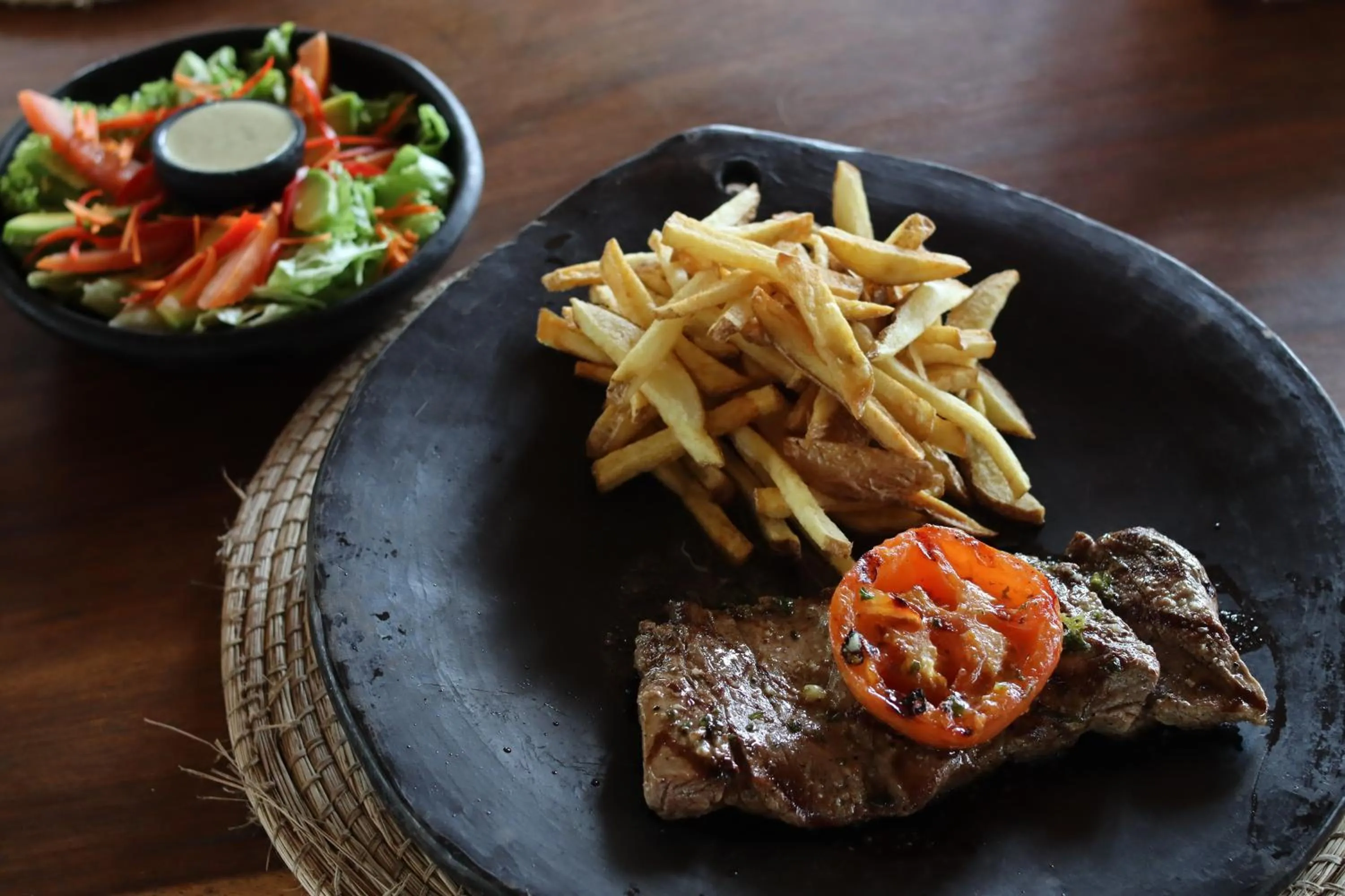 Restaurant/places to eat in Eco Xata