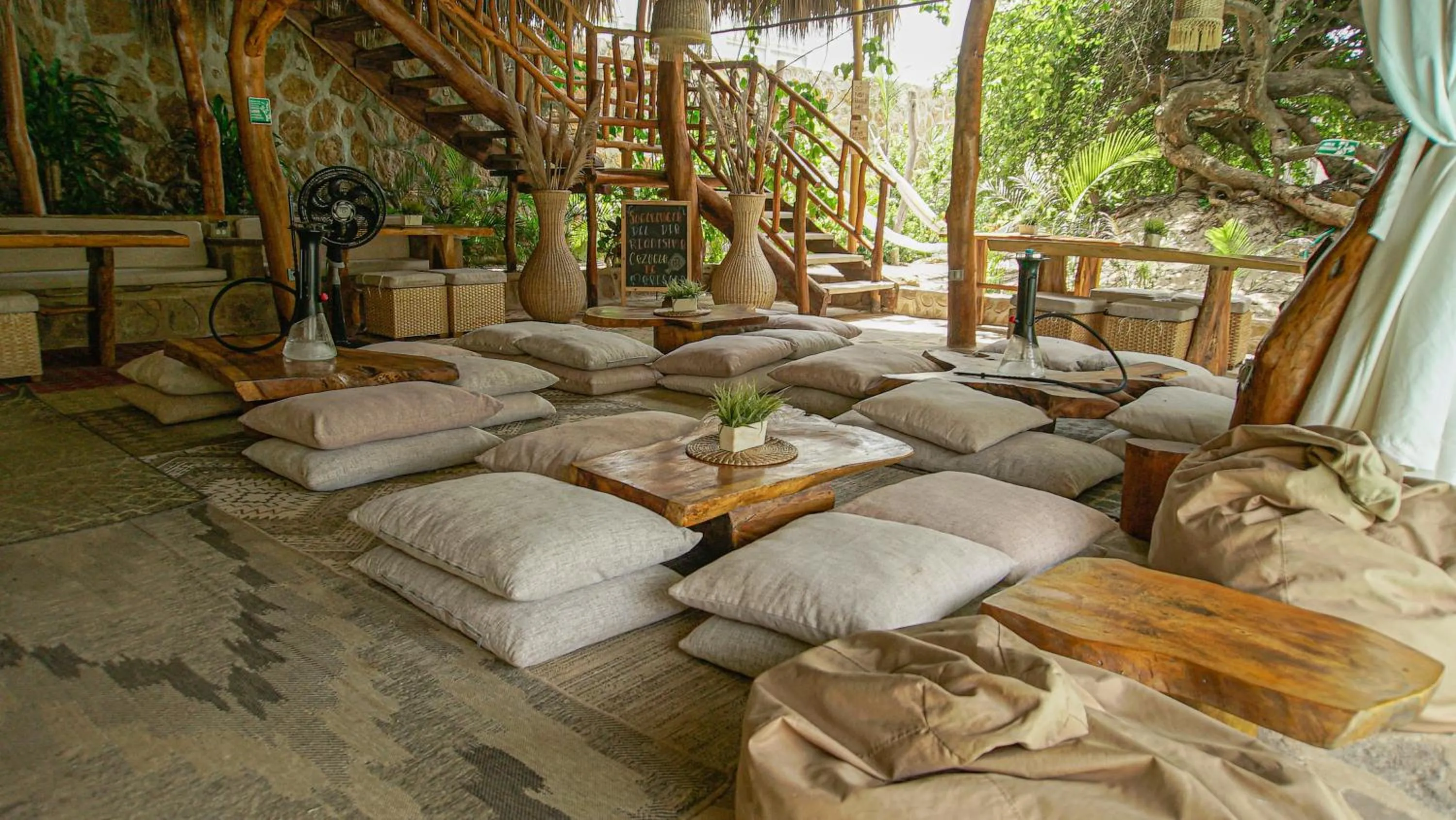 Seating area in Eco Xata