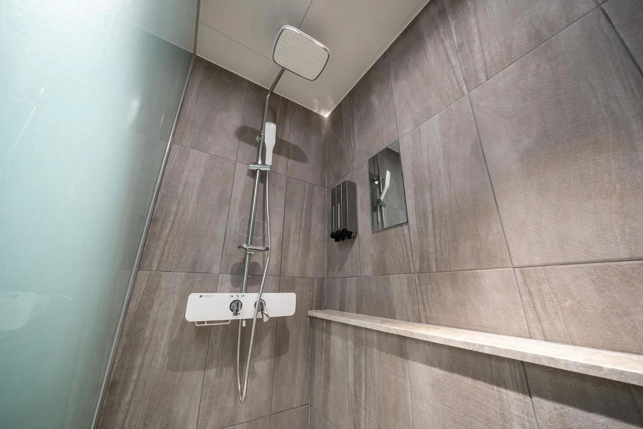 Shower in Stay Month Hotel