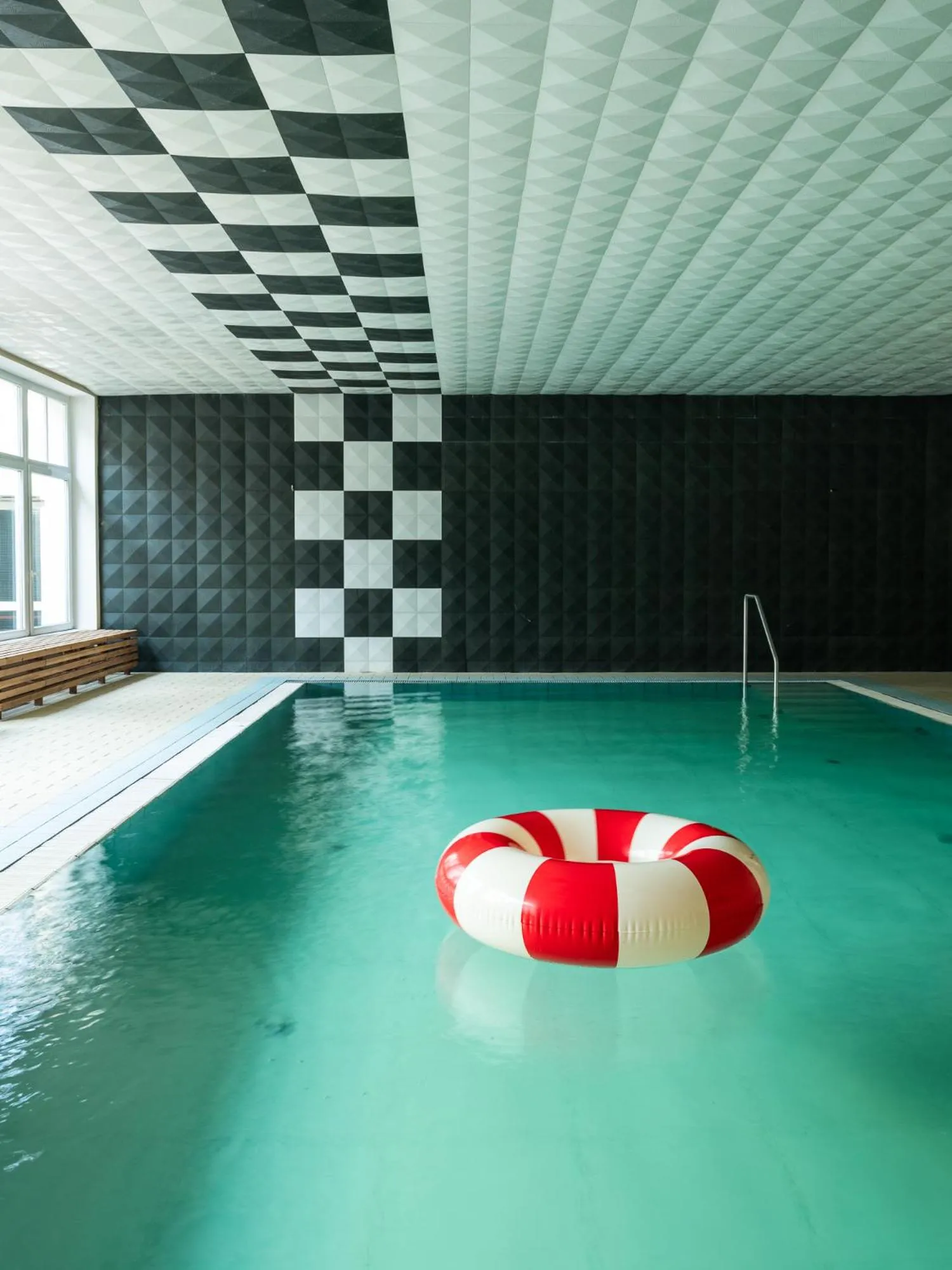 Swimming pool in Frida am Wald