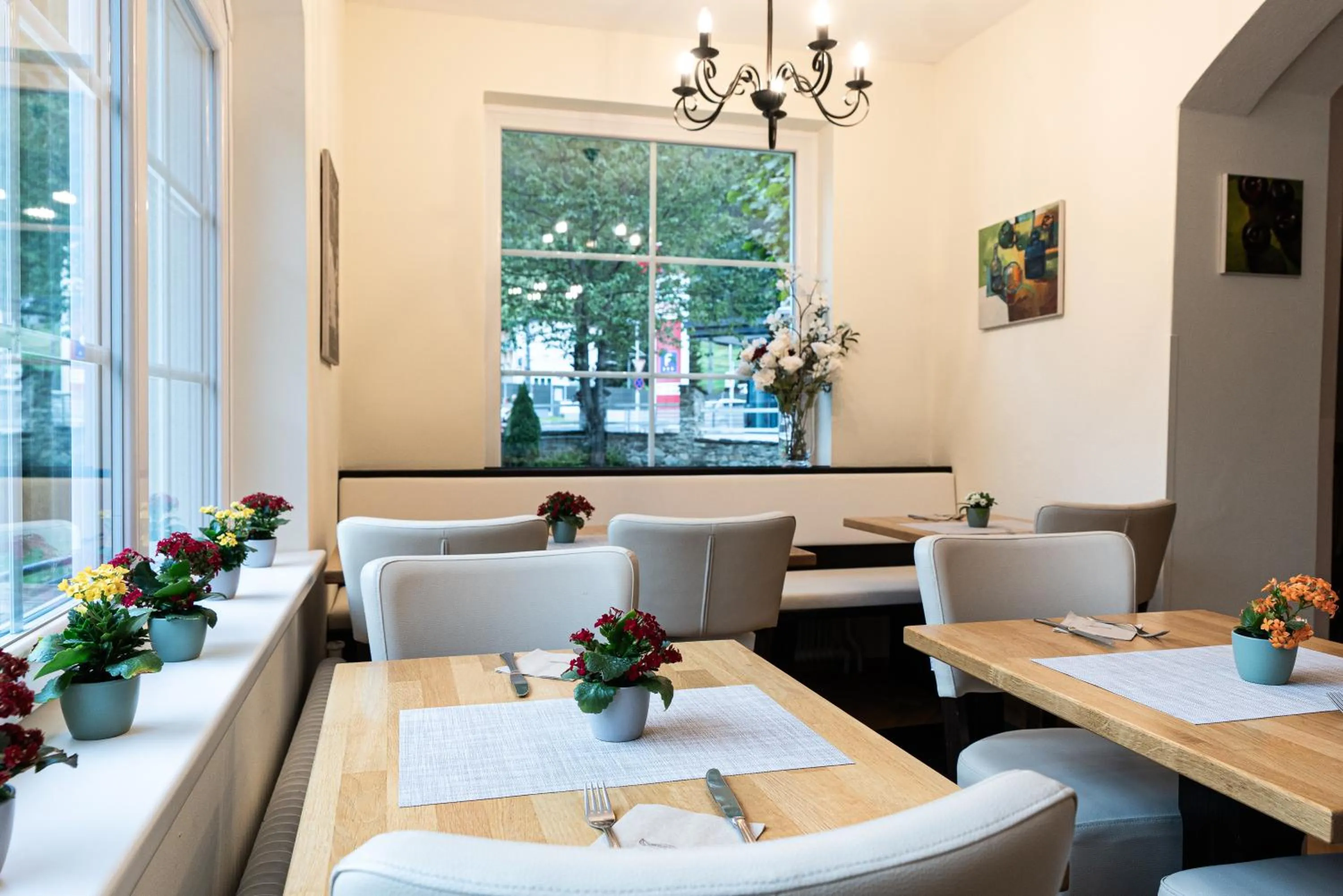 Restaurant/places to eat in Hotel Lindenhof