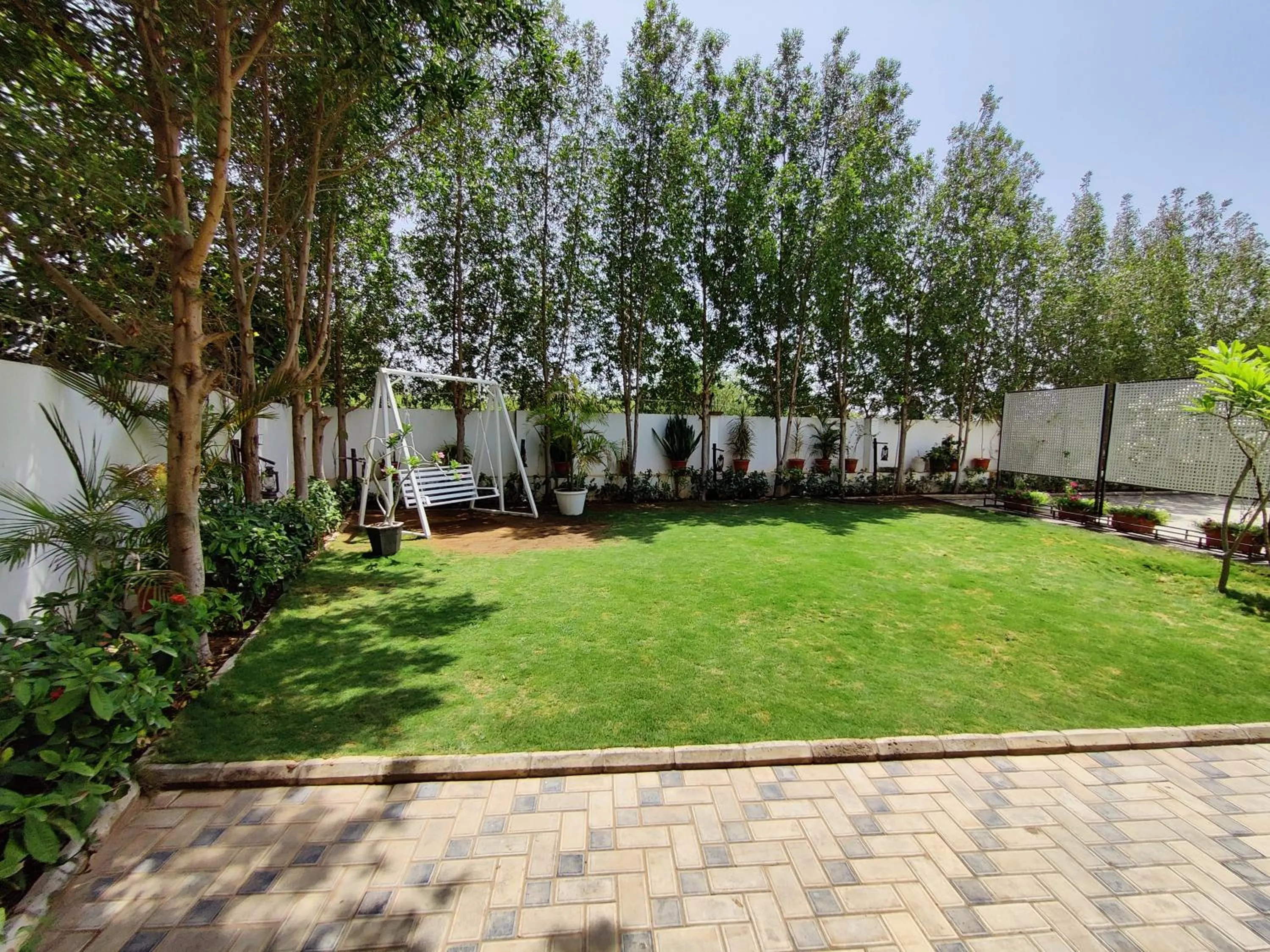 Daze Off Studio house