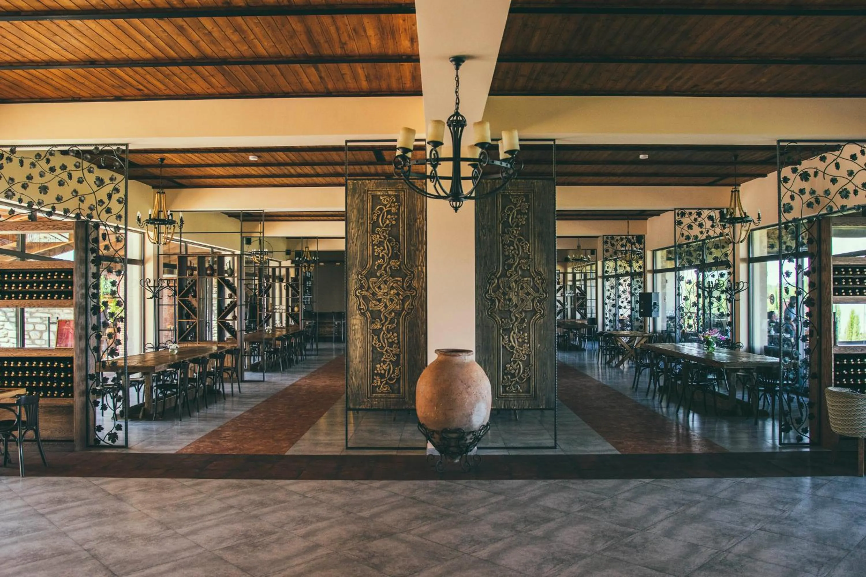 Restaurant/places to eat in Château Mosmieri Hotel & Winery