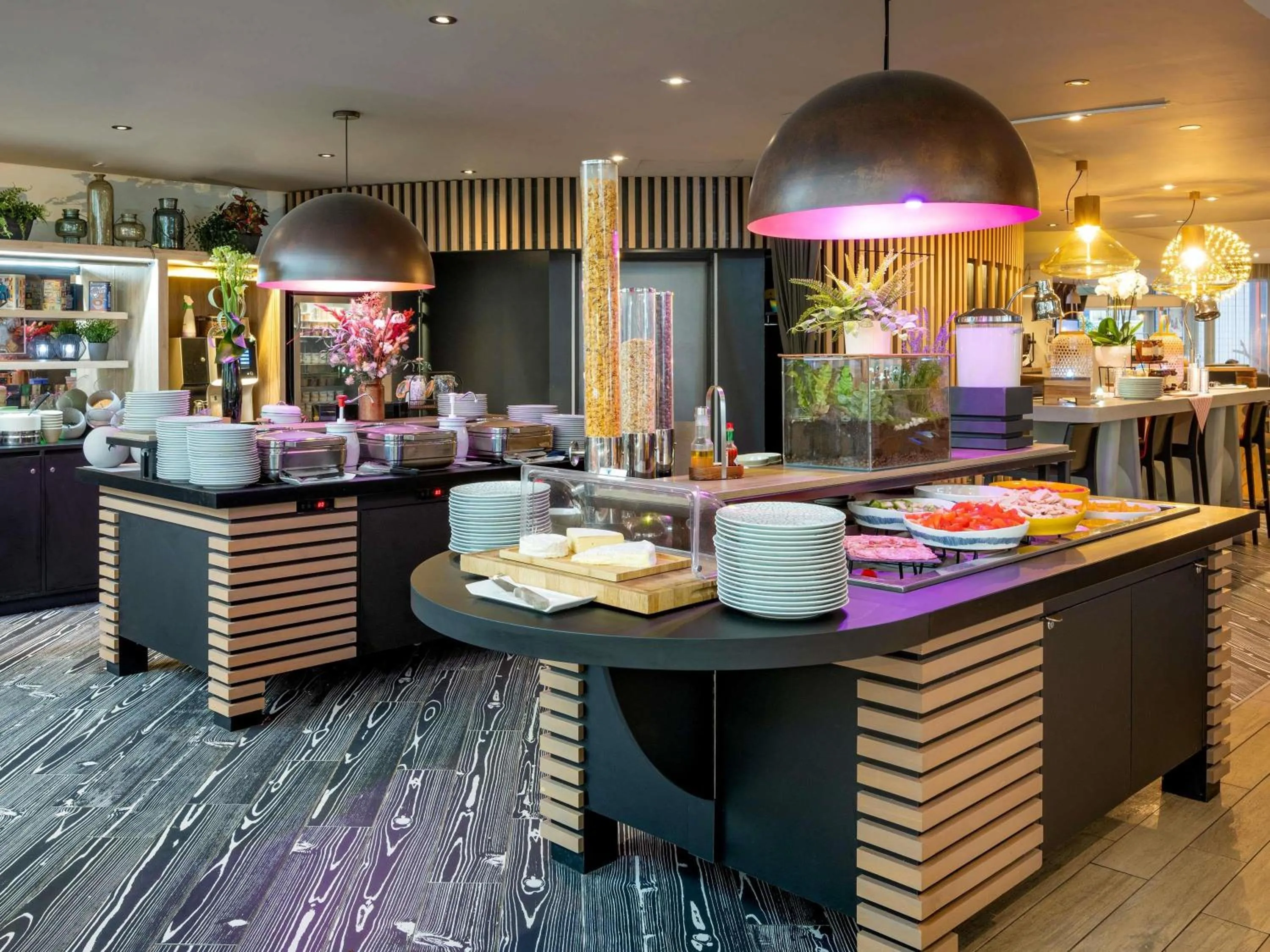 Breakfast in Novotel Paris Centre Bercy